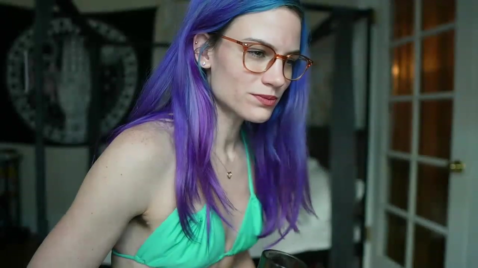 Gallery image thumbnail from Gia_Hill's myfreecams stream on, 03/11/2023, 22:26 image 10 of 20