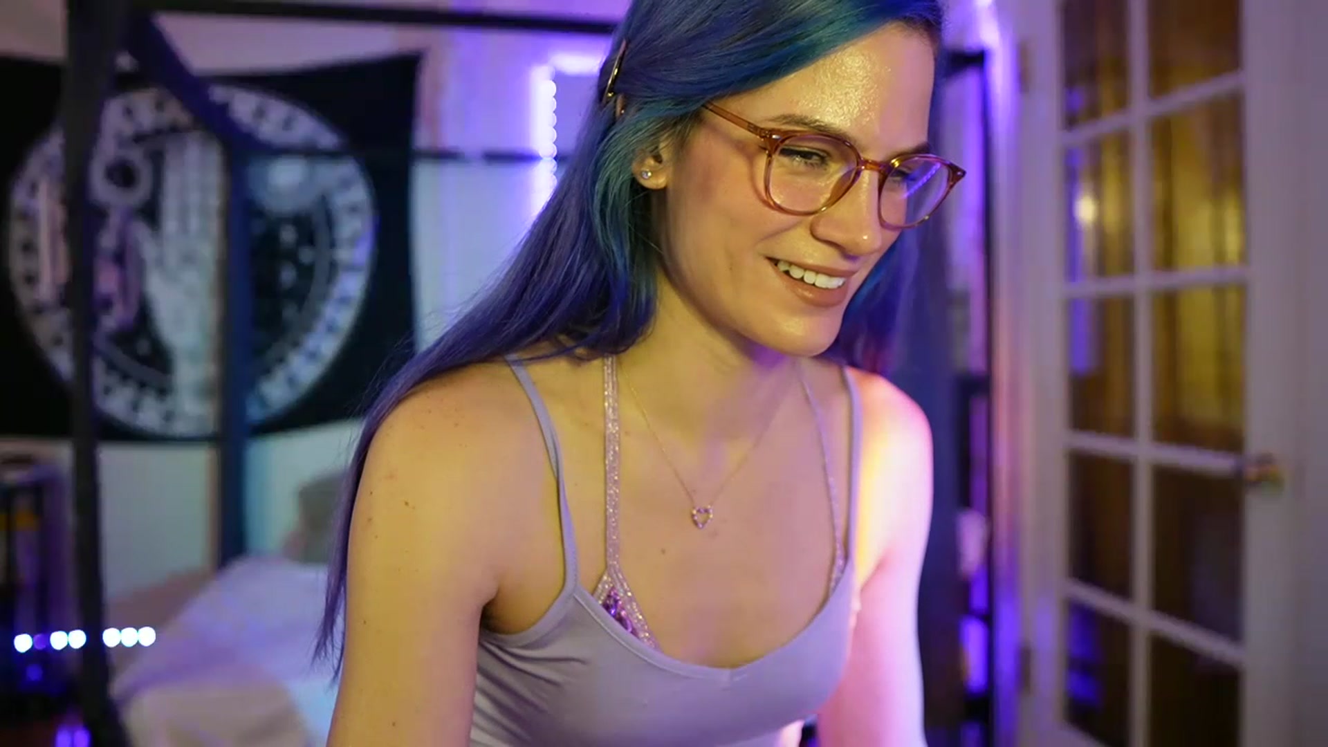 Gallery image thumbnail from Gia_Hill's myfreecams stream on, 03/14/2023, 01:56 image 12 of 20