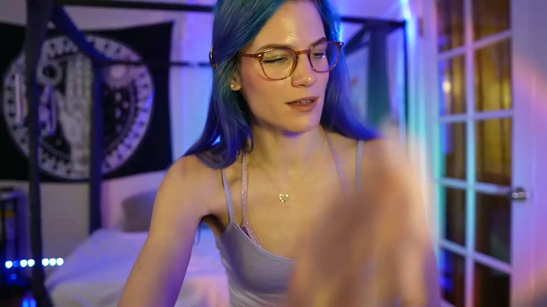 Gallery image thumbnail from Gia_Hill's myfreecams stream on, 03/14/2023, 01:56 image 5 of 20