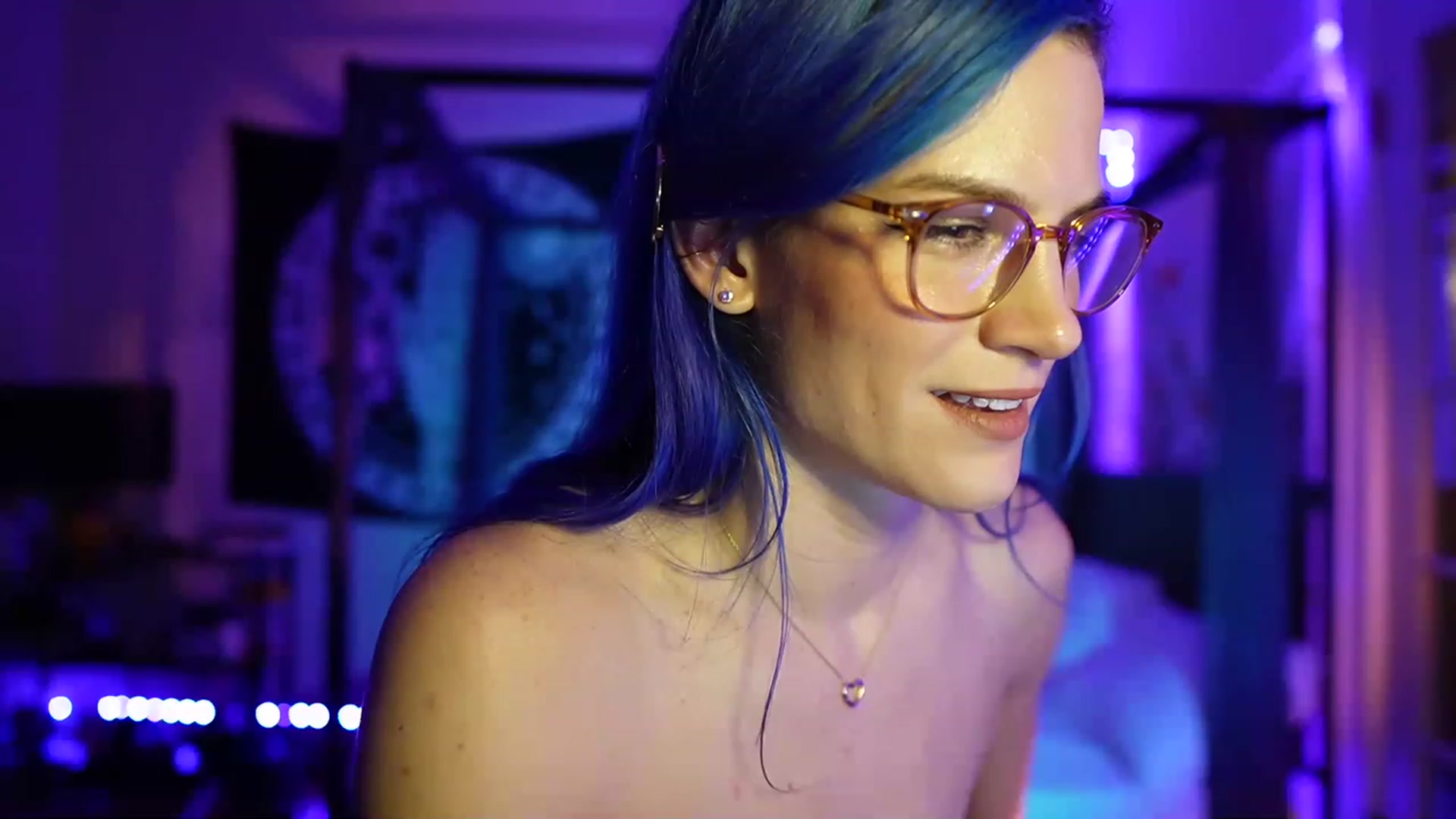 Gallery image thumbnail from Gia_Hill's myfreecams stream on, 03/14/2023, 03:49 image 5 of 20