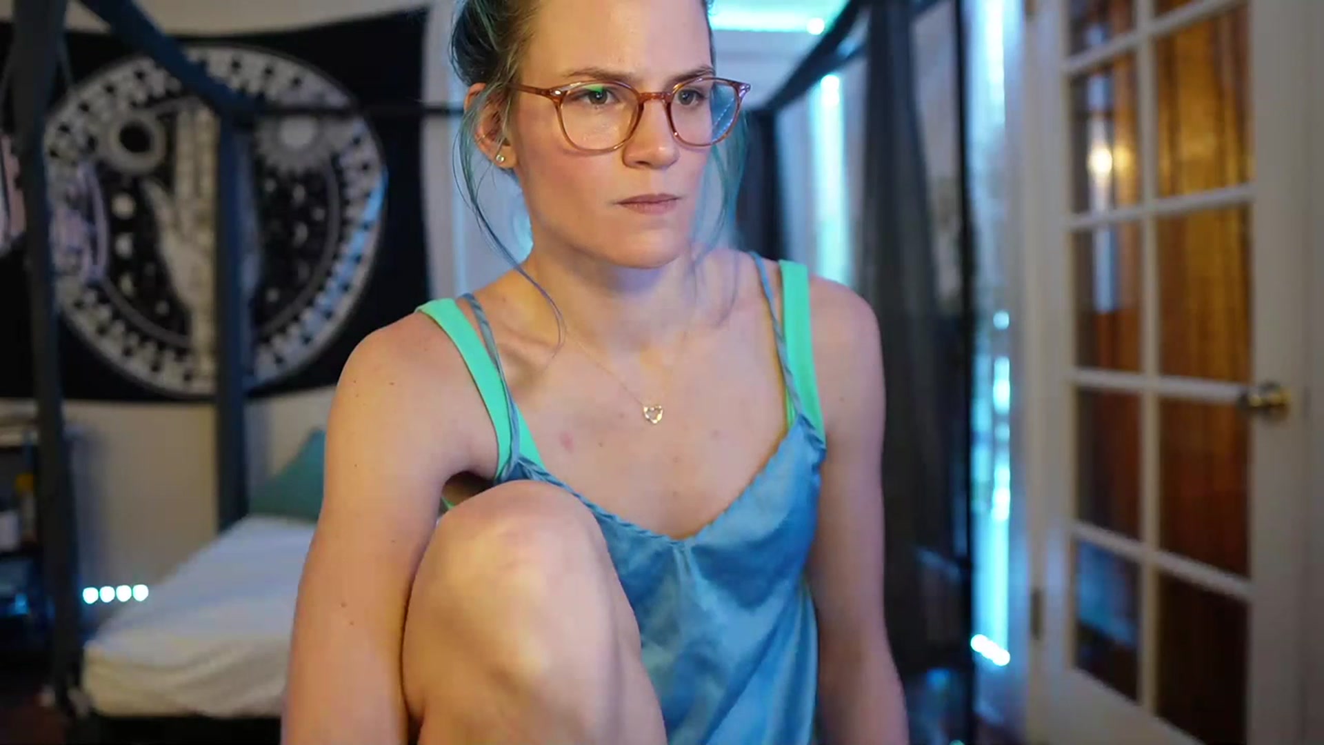 Gallery image thumbnail from Gia_Hill's myfreecams stream on, 03/15/2023, 02:51 image 6 of 20