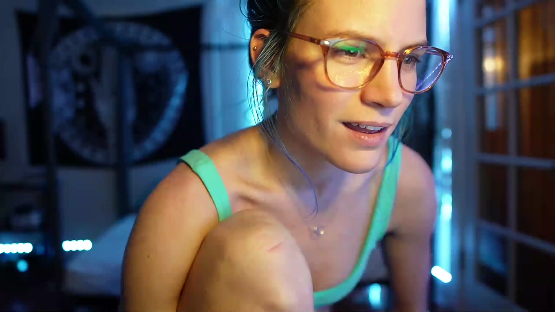 Gallery image thumbnail from Gia_Hill's myfreecams stream on, 03/15/2023, 02:51 image 17 of 20