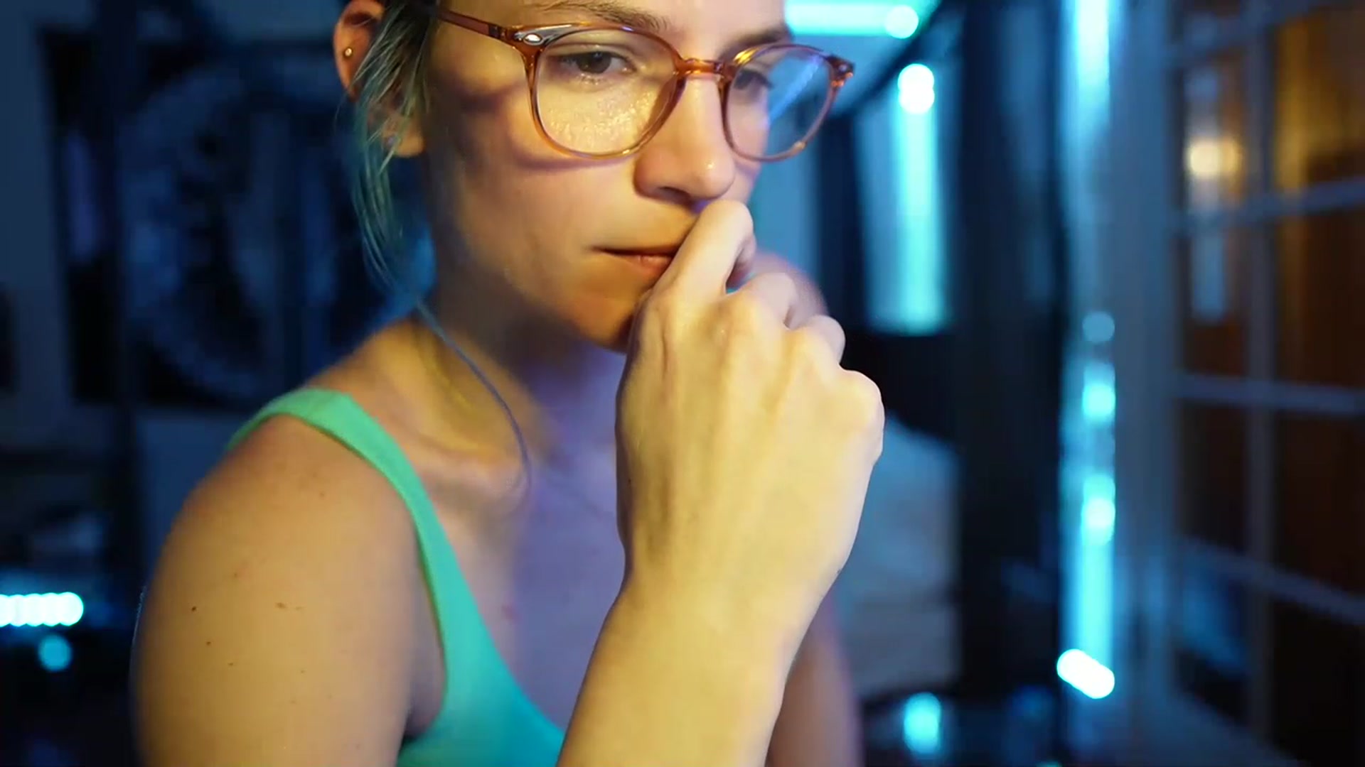 Gallery image thumbnail from Gia_Hill's myfreecams stream on, 03/15/2023, 02:51 image 19 of 20