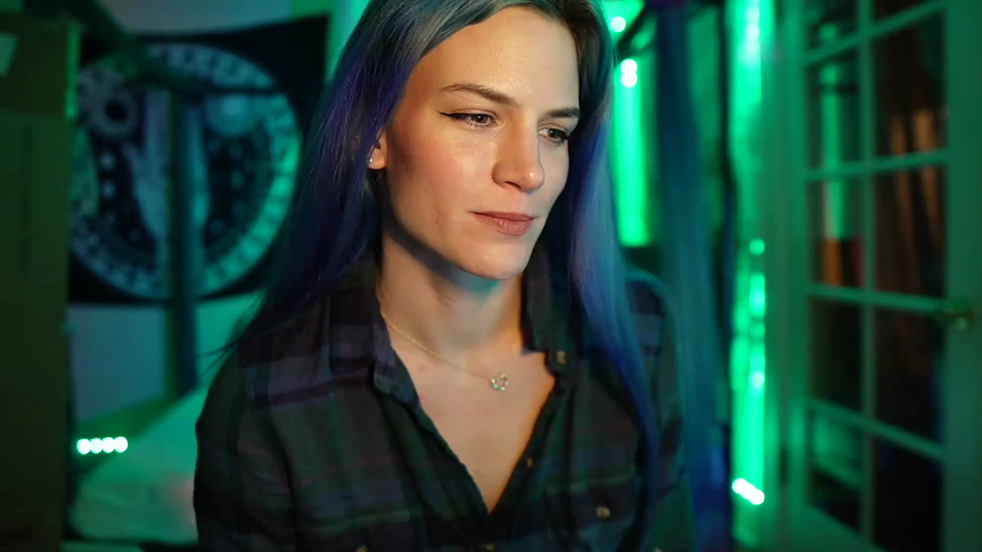 Gallery image thumbnail from Gia_Hill's myfreecams stream on, 03/16/2023, 01:26 image 9 of 20