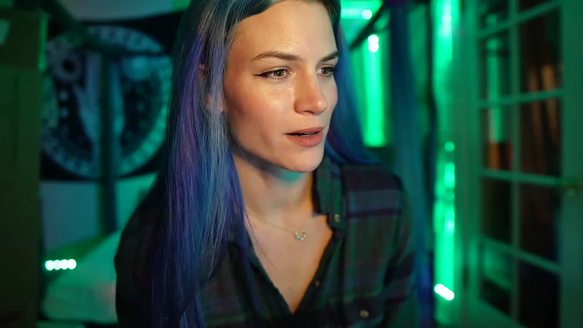 Gallery image thumbnail from Gia_Hill's myfreecams stream on, 03/16/2023, 01:26 image 10 of 20