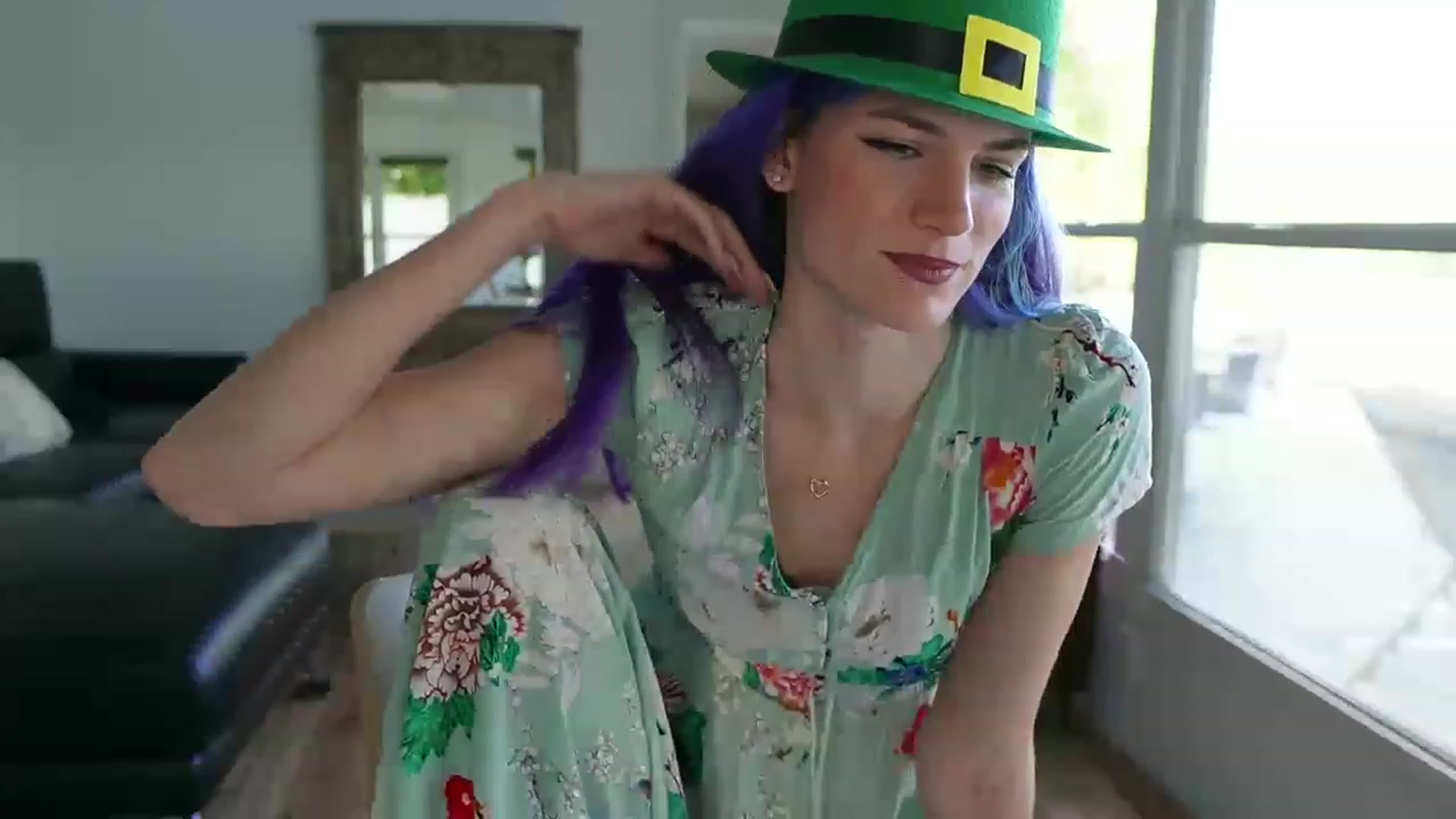Gallery image thumbnail from Gia_Hill's myfreecams stream on, 03/17/2023, 22:06 image 7 of 20