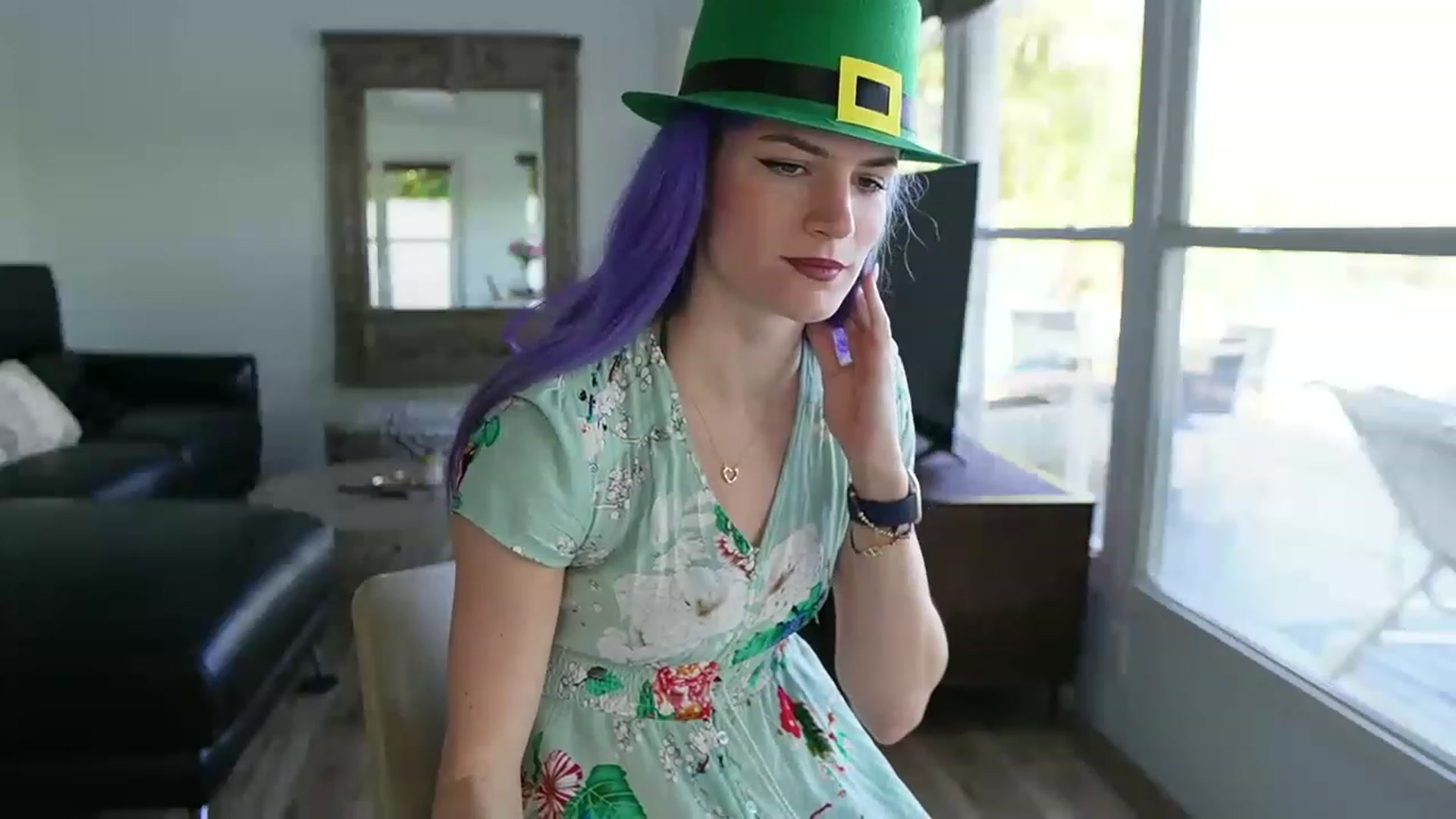 Gallery image thumbnail from Gia_Hill's myfreecams stream on, 03/17/2023, 22:06 image 8 of 20