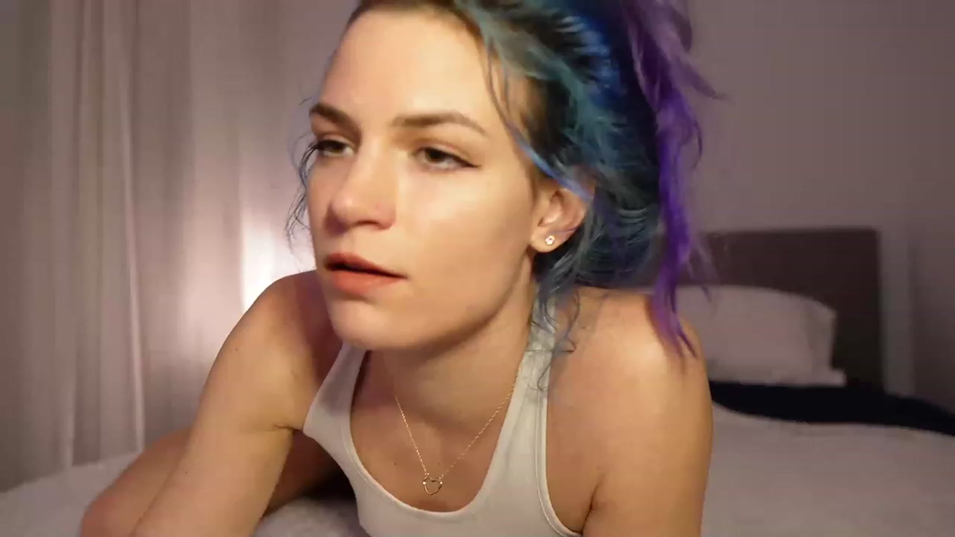 Gallery image thumbnail from Gia_Hill's myfreecams stream on, 03/26/2023, 03:36 image 17 of 20