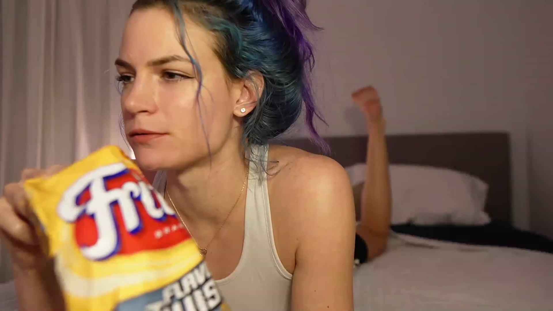 Gallery image thumbnail from Gia_Hill's myfreecams stream on, 03/26/2023, 03:36 image 8 of 20
