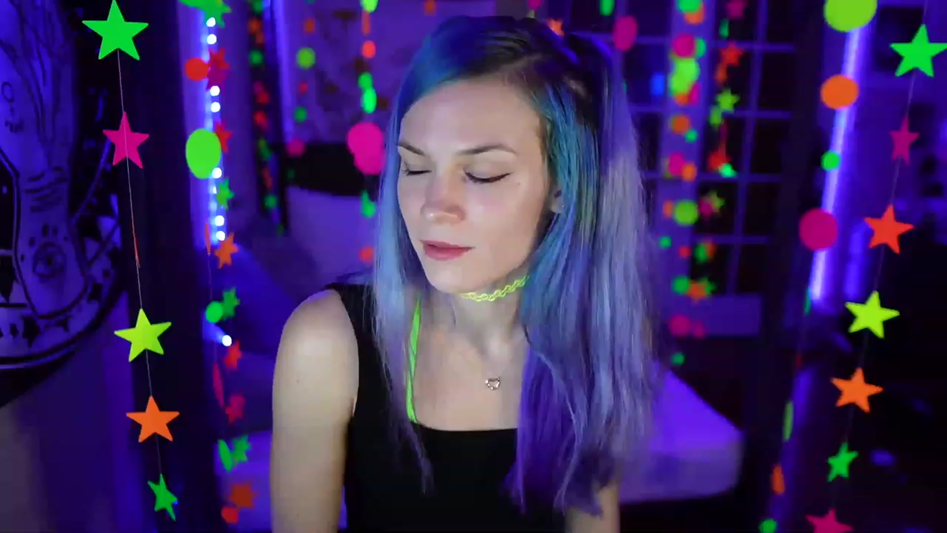 Gallery image thumbnail from Gia_Hill's myfreecams stream on, 04/01/2023, 02:46 image 3 of 20