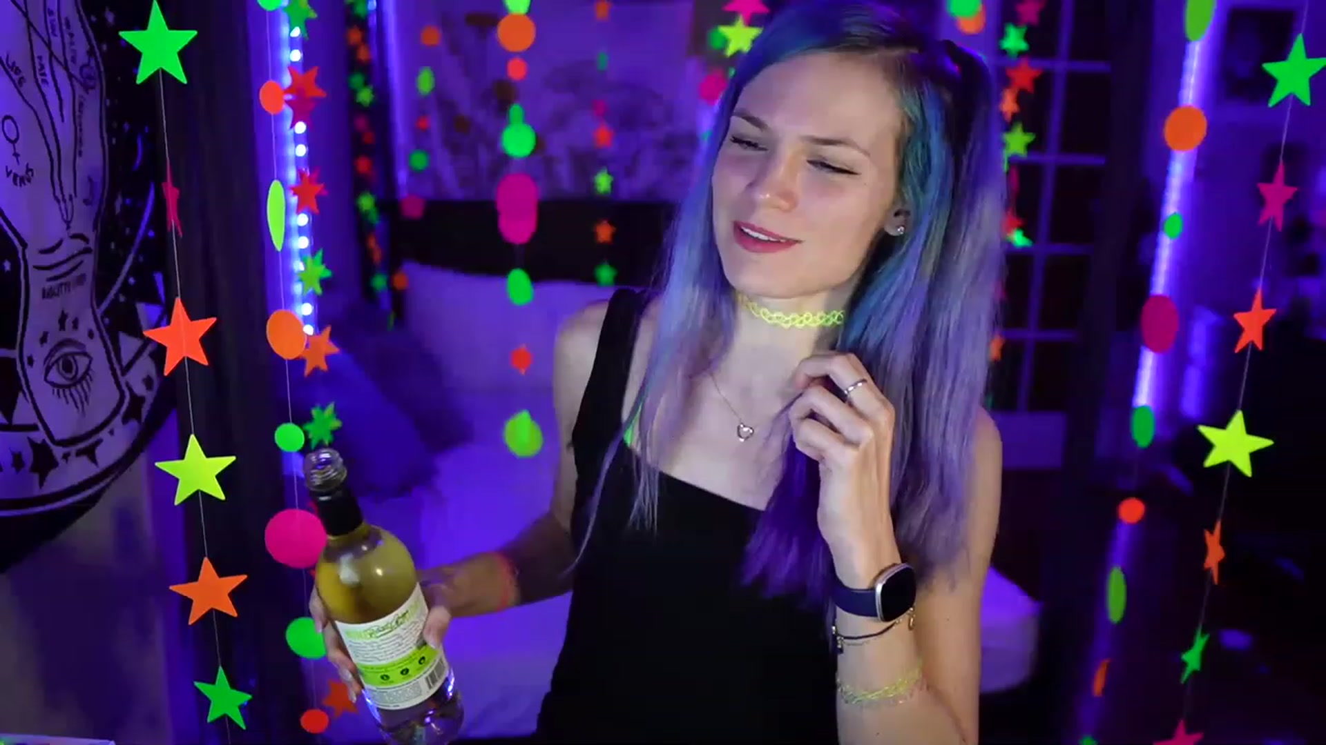 Gallery image thumbnail from Gia_Hill's myfreecams stream on, 04/01/2023, 02:46 image 10 of 20