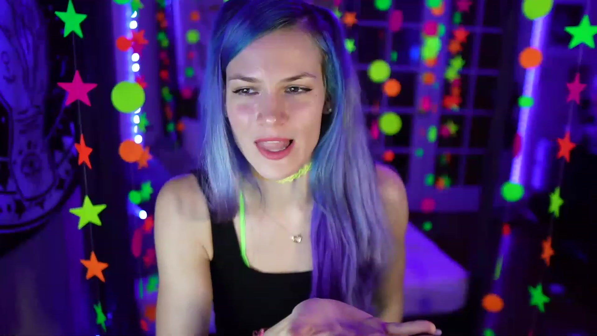 Gallery image thumbnail from Gia_Hill's myfreecams stream on, 04/01/2023, 02:46 image 2 of 20