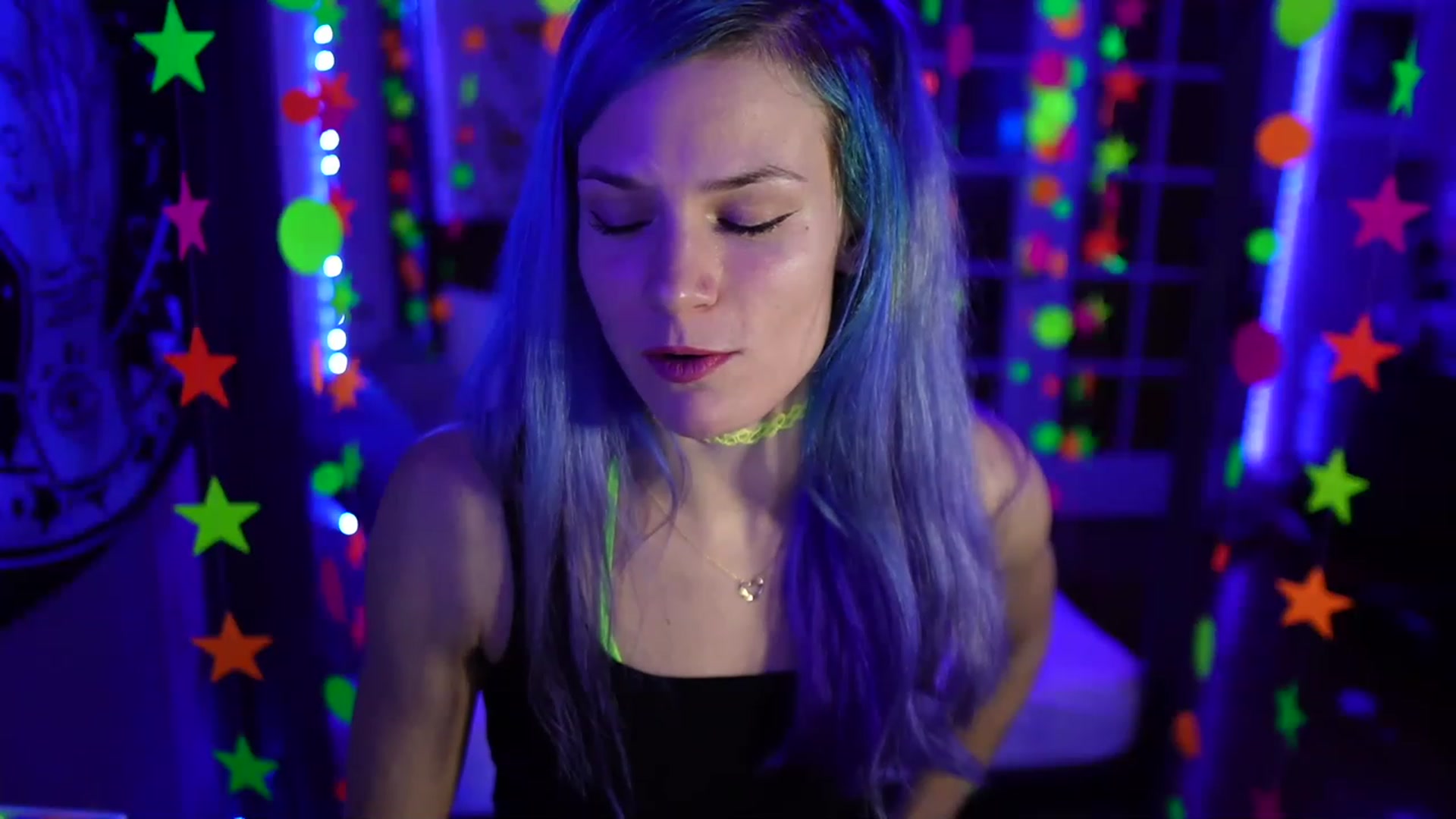 Gallery image thumbnail from Gia_Hill's myfreecams stream on, 04/01/2023, 02:46 image 9 of 20