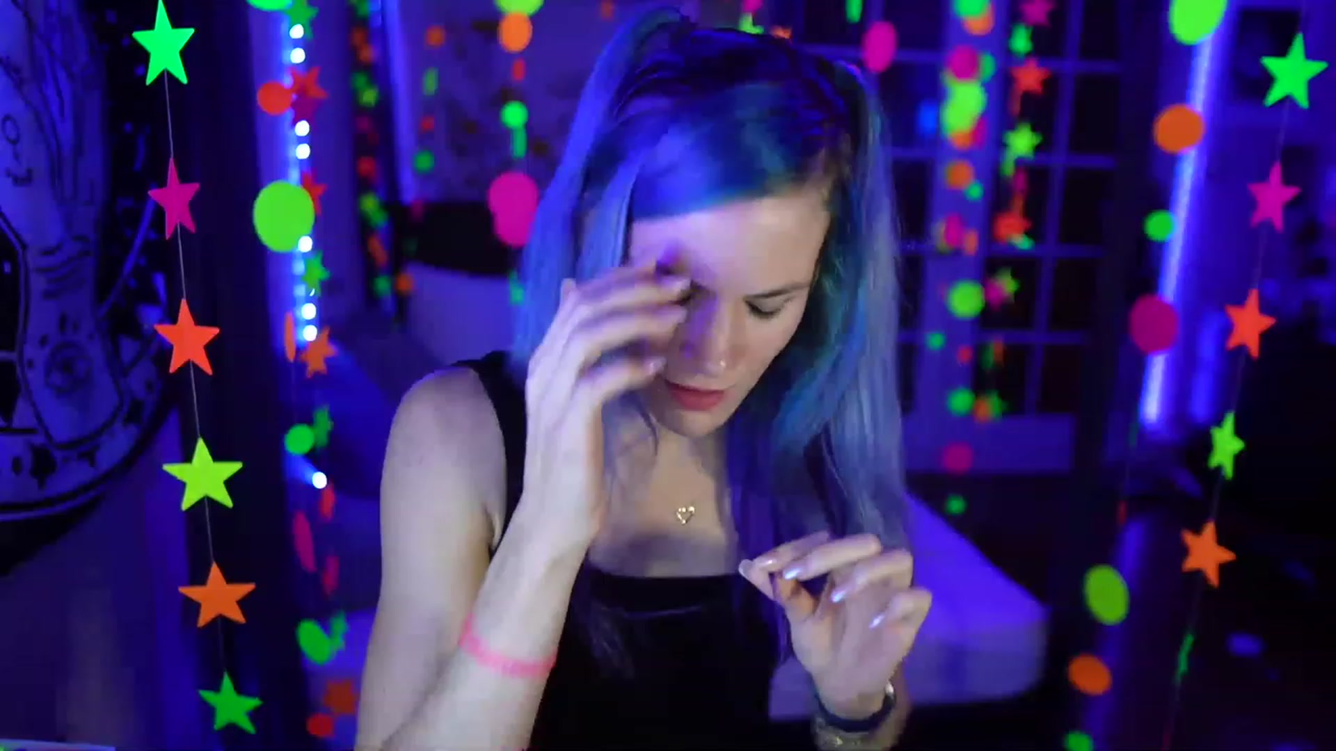 Gallery image thumbnail from Gia_Hill's myfreecams stream on, 04/01/2023, 02:46 image 8 of 20