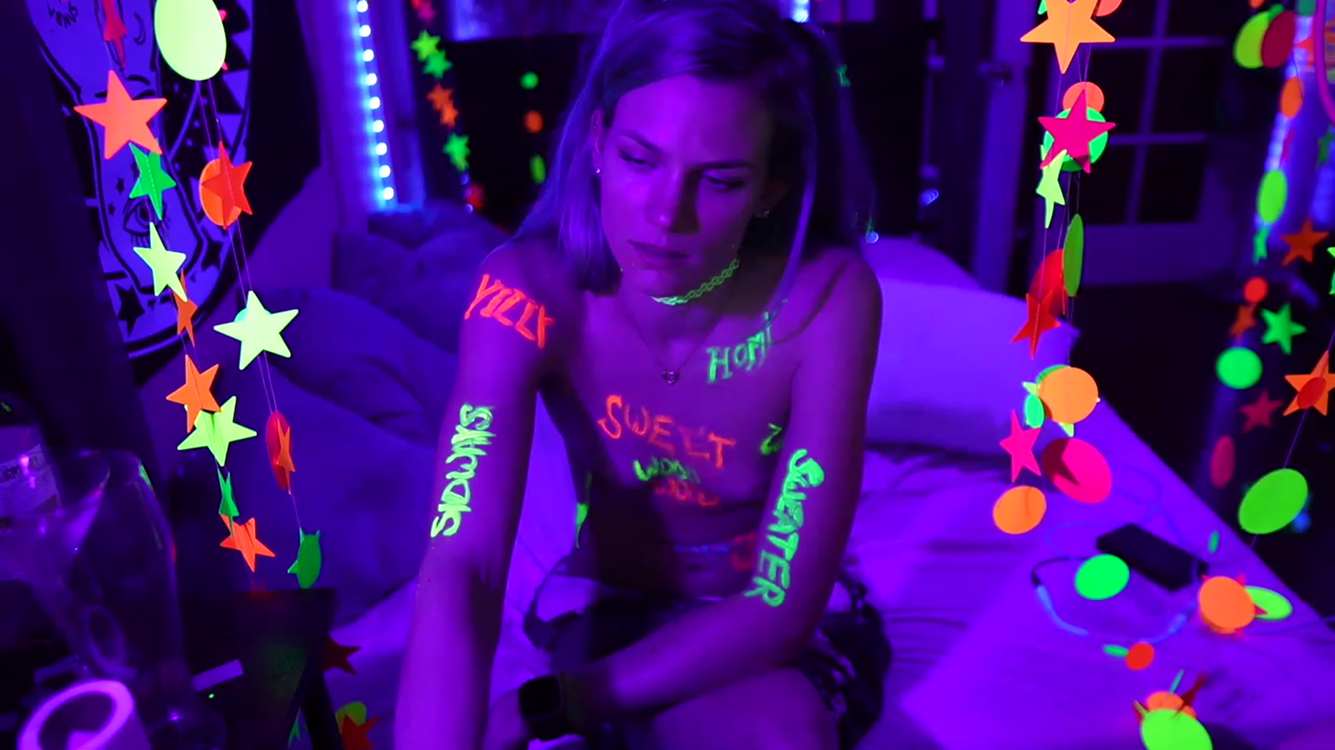 Gallery image thumbnail from Gia_Hill's myfreecams stream on, 04/01/2023, 08:42 image 5 of 20