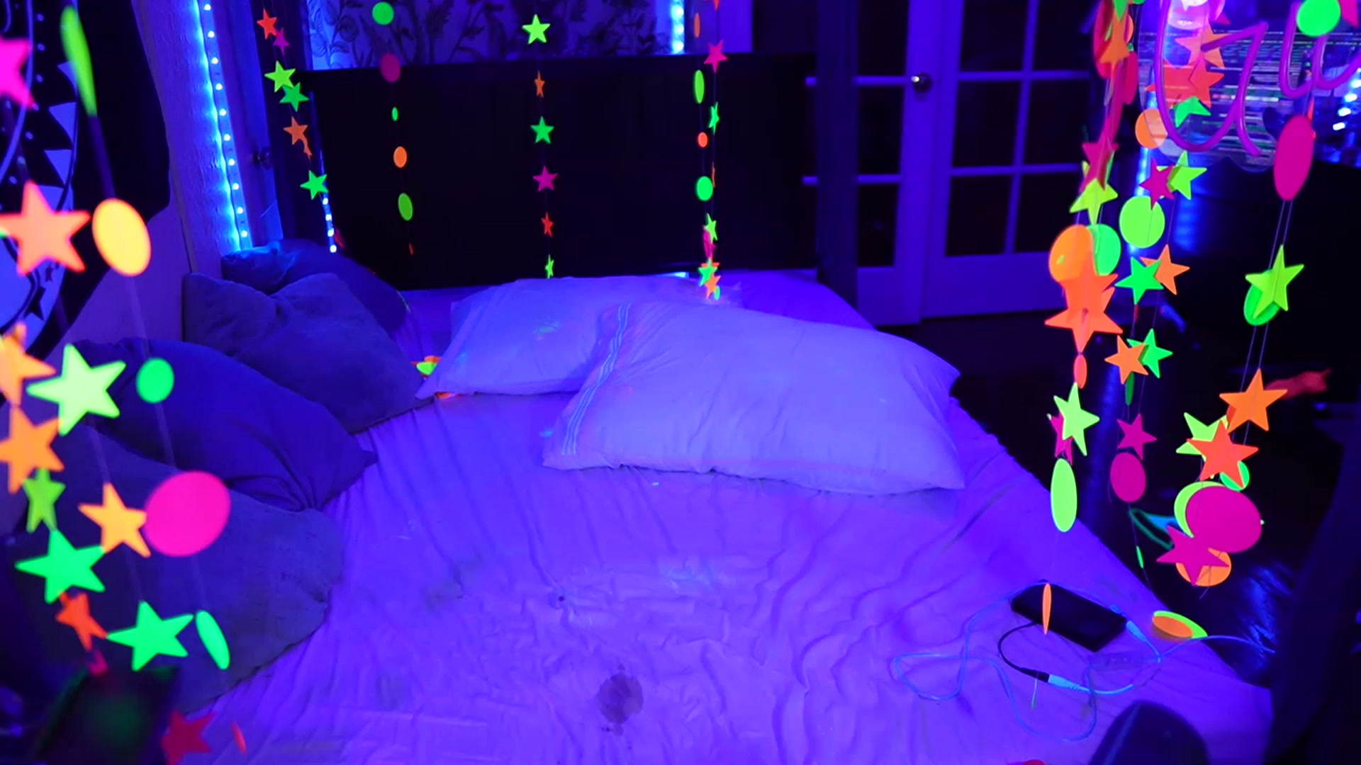 Gallery image thumbnail from Gia_Hill's myfreecams stream on, 04/01/2023, 10:24 image 3 of 20