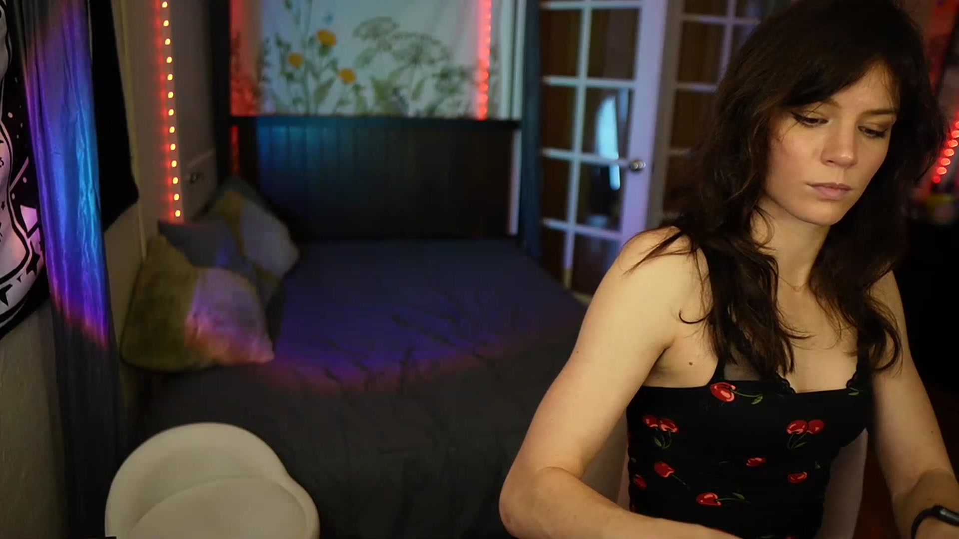 Gallery image thumbnail from Gia_Hill's myfreecams stream on, 04/06/2023, 23:42 image 9 of 20