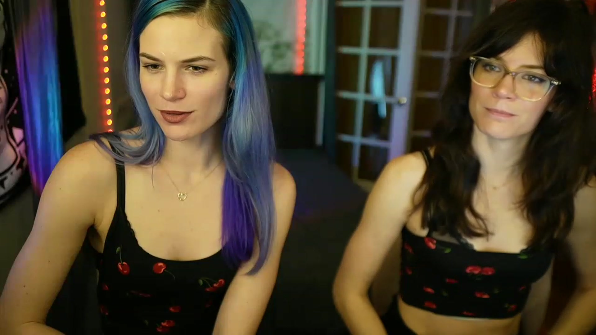 Gallery image thumbnail from Gia_Hill's myfreecams stream on, 04/06/2023, 23:42 image 16 of 20