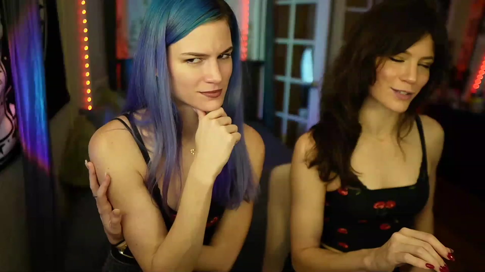 Gallery image thumbnail from Gia_Hill's myfreecams stream on, 04/06/2023, 23:42 image 3 of 20
