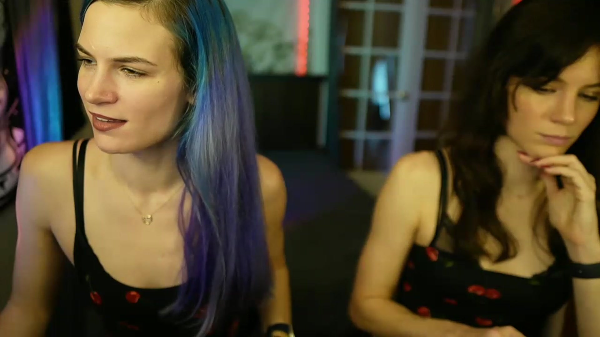 Gallery image thumbnail from Gia_Hill's myfreecams stream on, 04/06/2023, 23:42 image 12 of 20