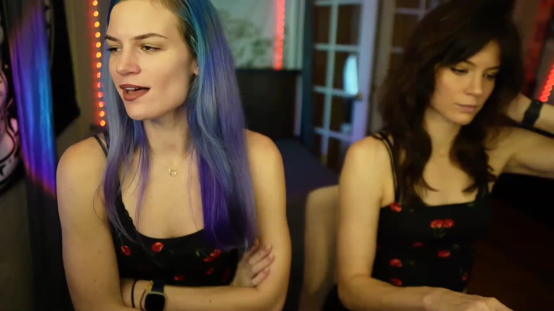 Gallery image thumbnail from Gia_Hill's myfreecams stream on, 04/06/2023, 23:42 image 1 of 20