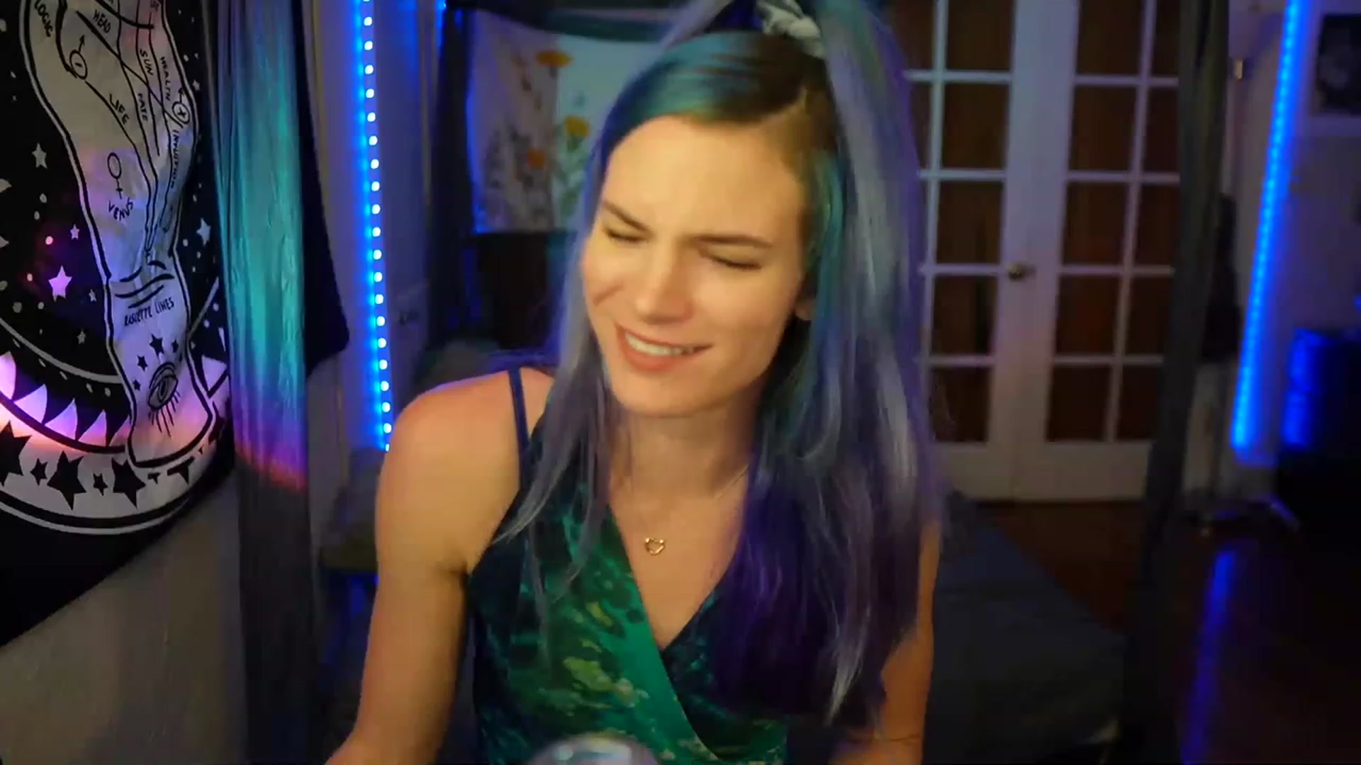 Gallery image thumbnail from Gia_Hill's myfreecams stream on, 04/08/2023, 03:38 image 4 of 20