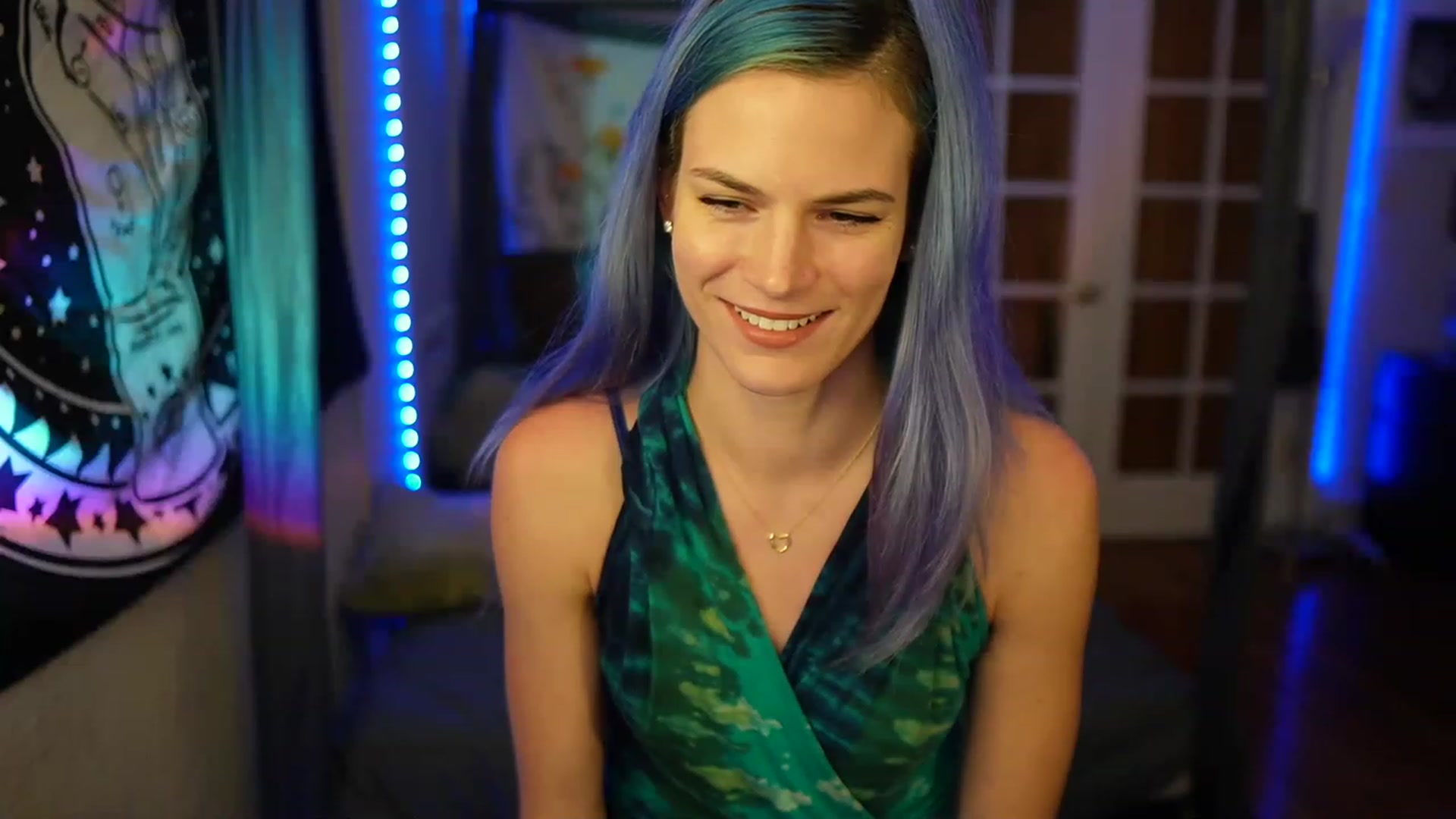 Gallery image thumbnail from Gia_Hill's myfreecams stream on, 04/08/2023, 03:38 image 9 of 20