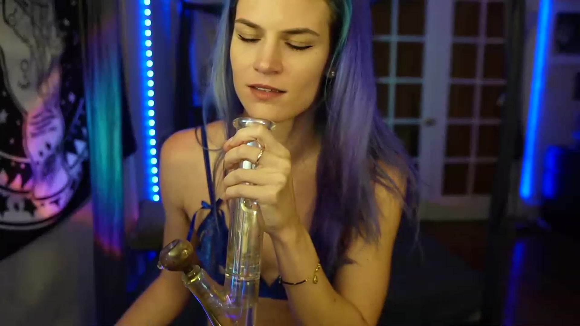 Gallery image thumbnail from Gia_Hill's myfreecams stream on, 04/08/2023, 03:38 image 20 of 20