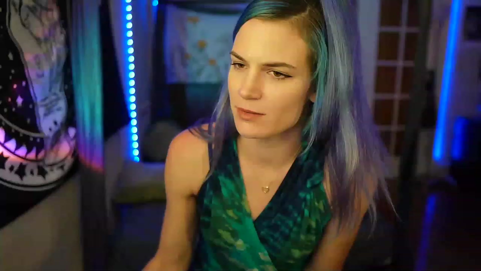 Gallery image thumbnail from Gia_Hill's myfreecams stream on, 04/08/2023, 03:38 image 6 of 20