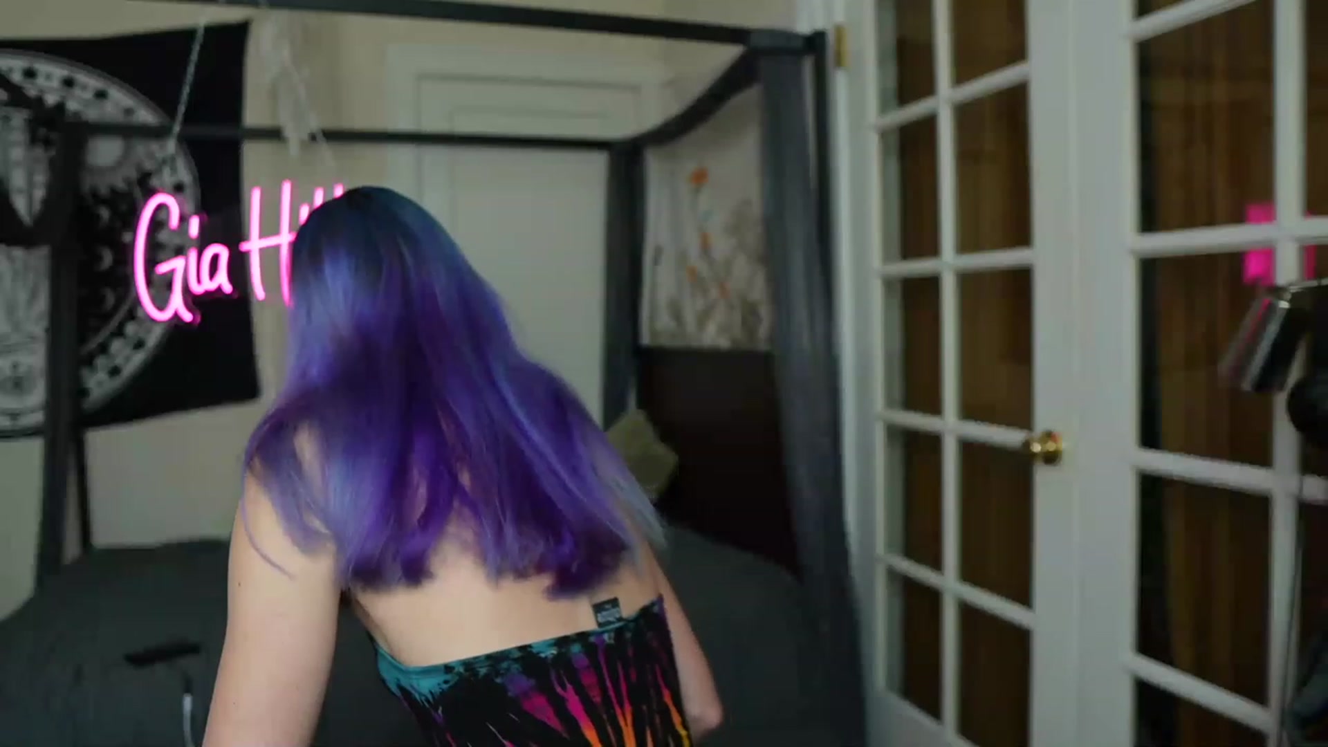 Gallery image thumbnail from Gia_Hill's myfreecams stream on, 04/09/2023, 20:28 image 2 of 20