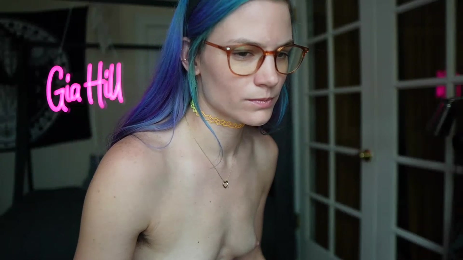 Gallery image thumbnail from Gia_Hill's myfreecams stream on, 04/09/2023, 22:15 image 7 of 20