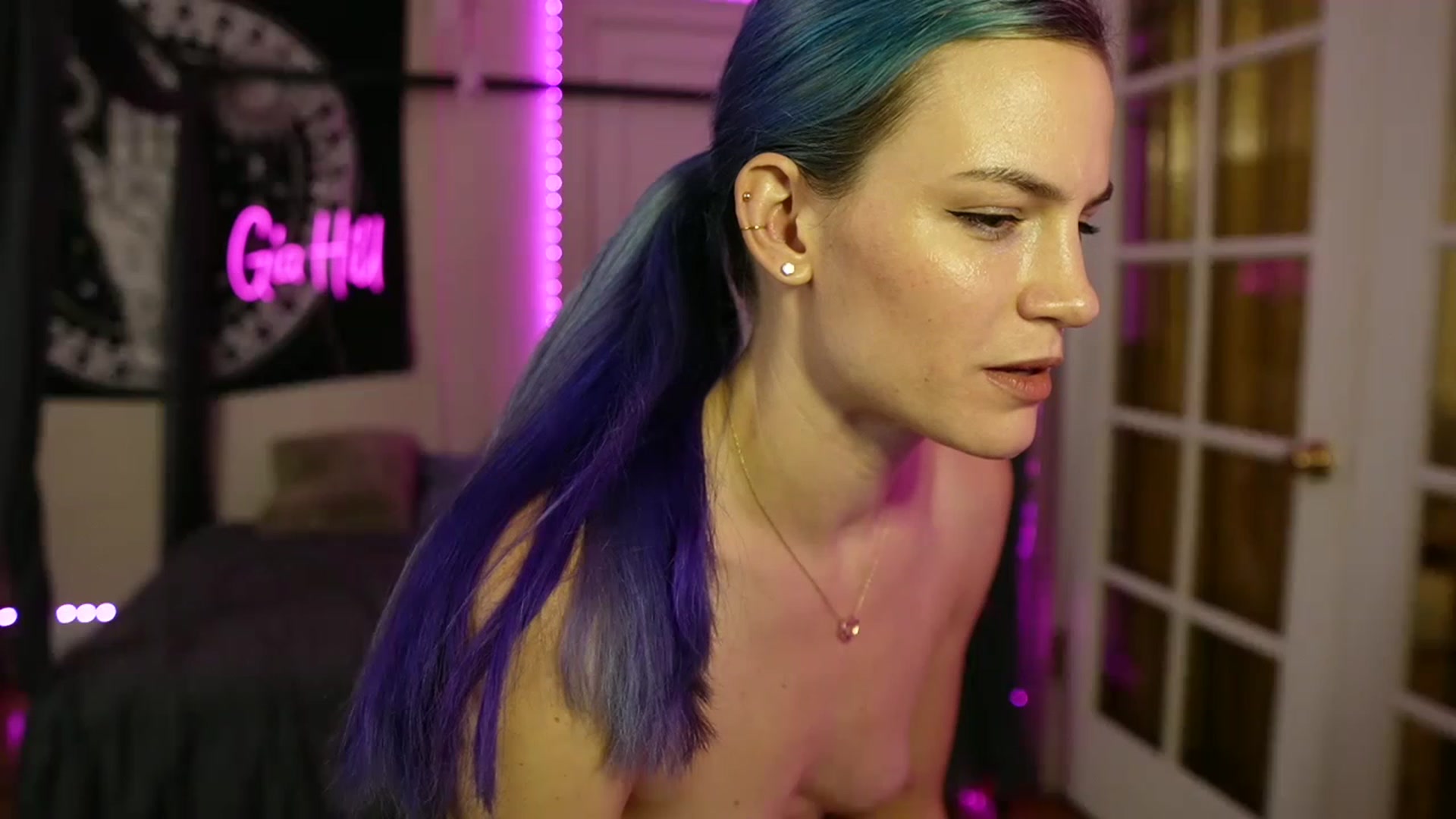 Gallery image thumbnail from Gia_Hill's myfreecams stream on, 04/13/2023, 02:10 image 10 of 20
