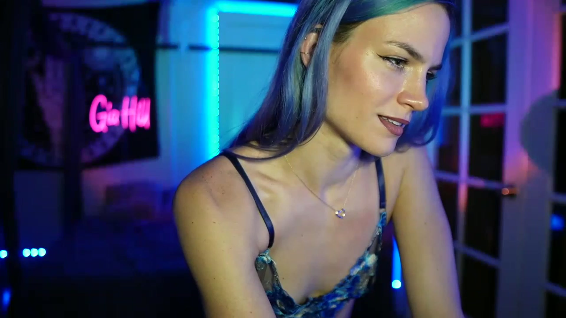 Gallery image thumbnail from Gia_Hill's myfreecams stream on, 04/15/2023, 02:17 image 16 of 20