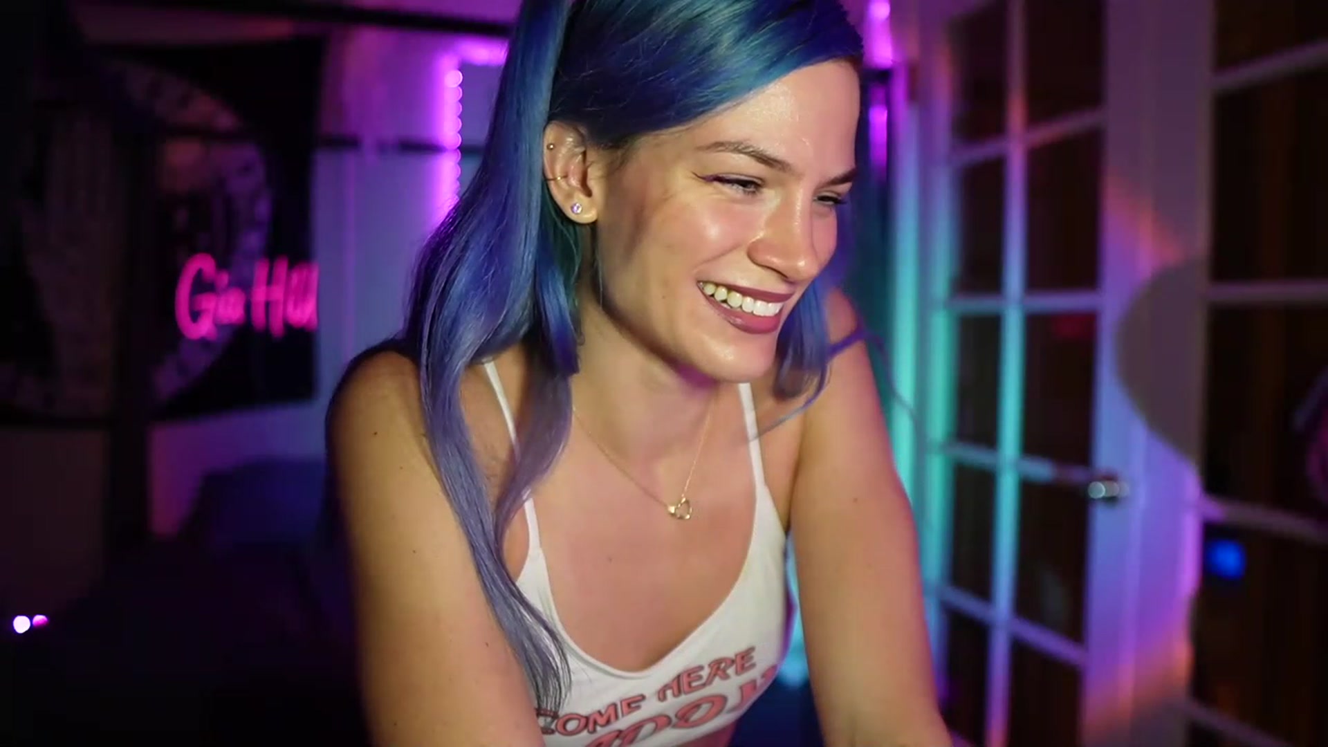 Gallery image thumbnail from Gia_Hill's myfreecams stream on, 04/16/2023, 02:18 image 14 of 20