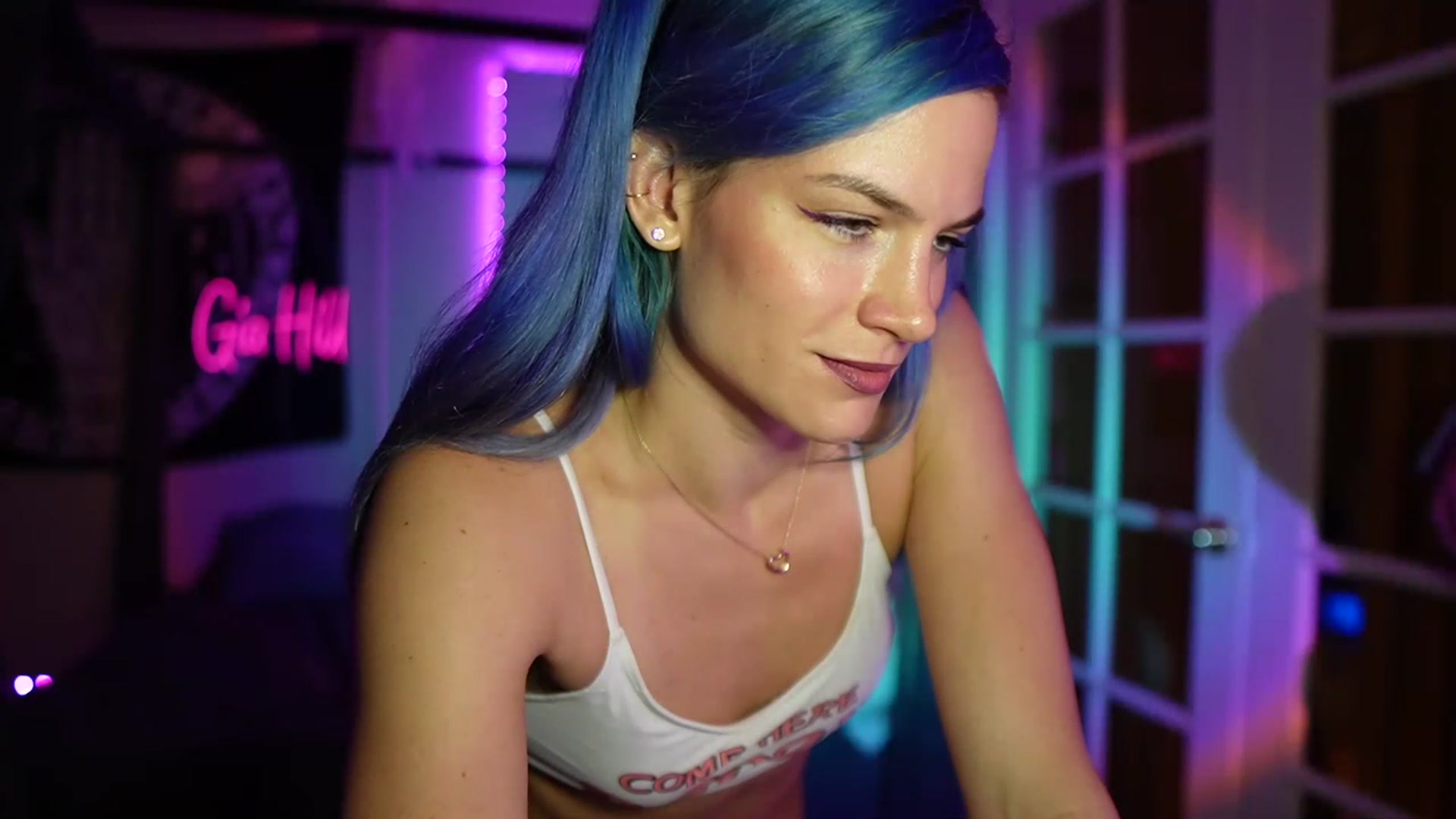 Gallery image thumbnail from Gia_Hill's myfreecams stream on, 04/16/2023, 02:18 image 13 of 20