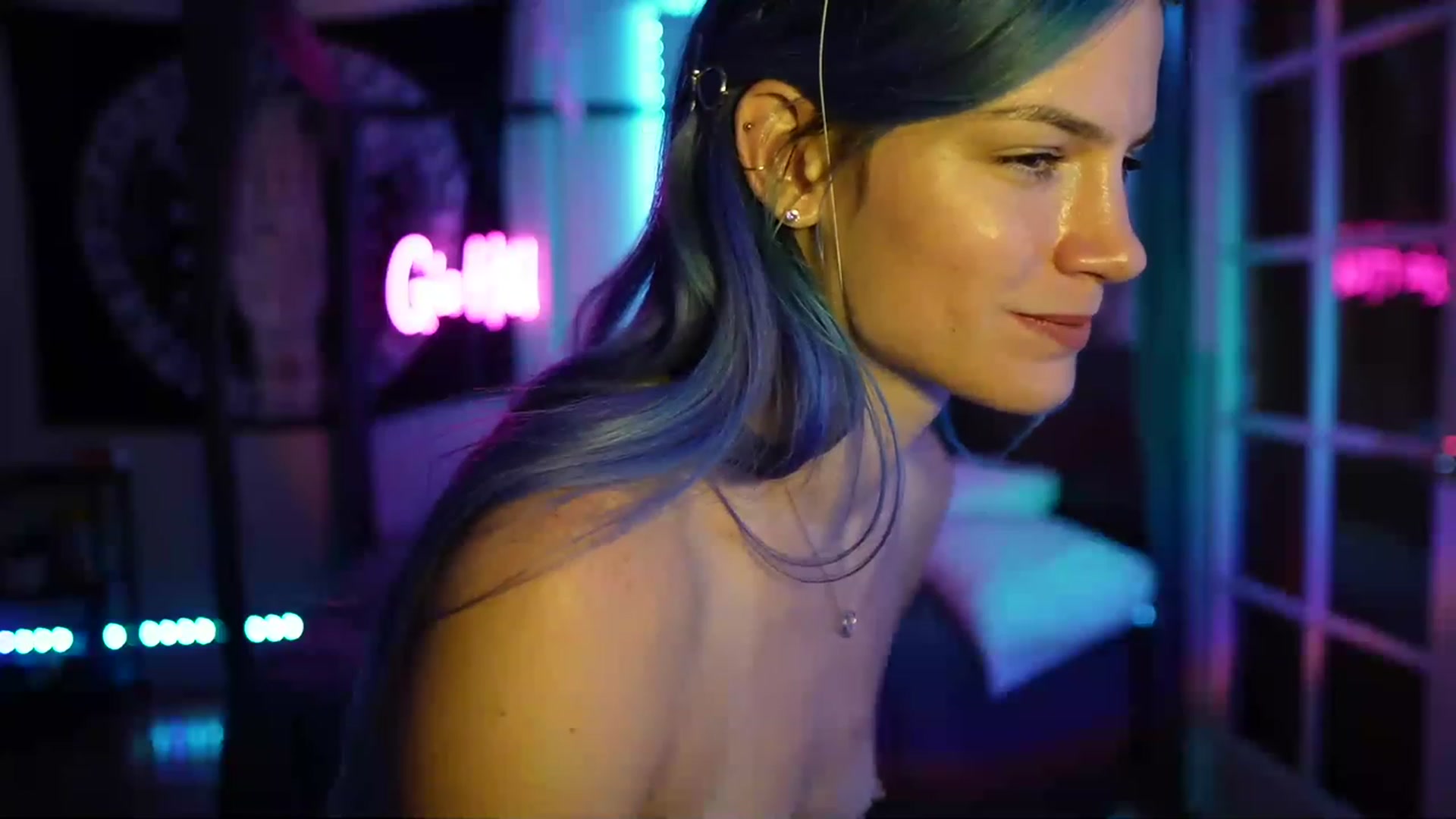 Gallery image thumbnail from Gia_Hill's myfreecams stream on, 04/19/2023, 02:41 image 13 of 20