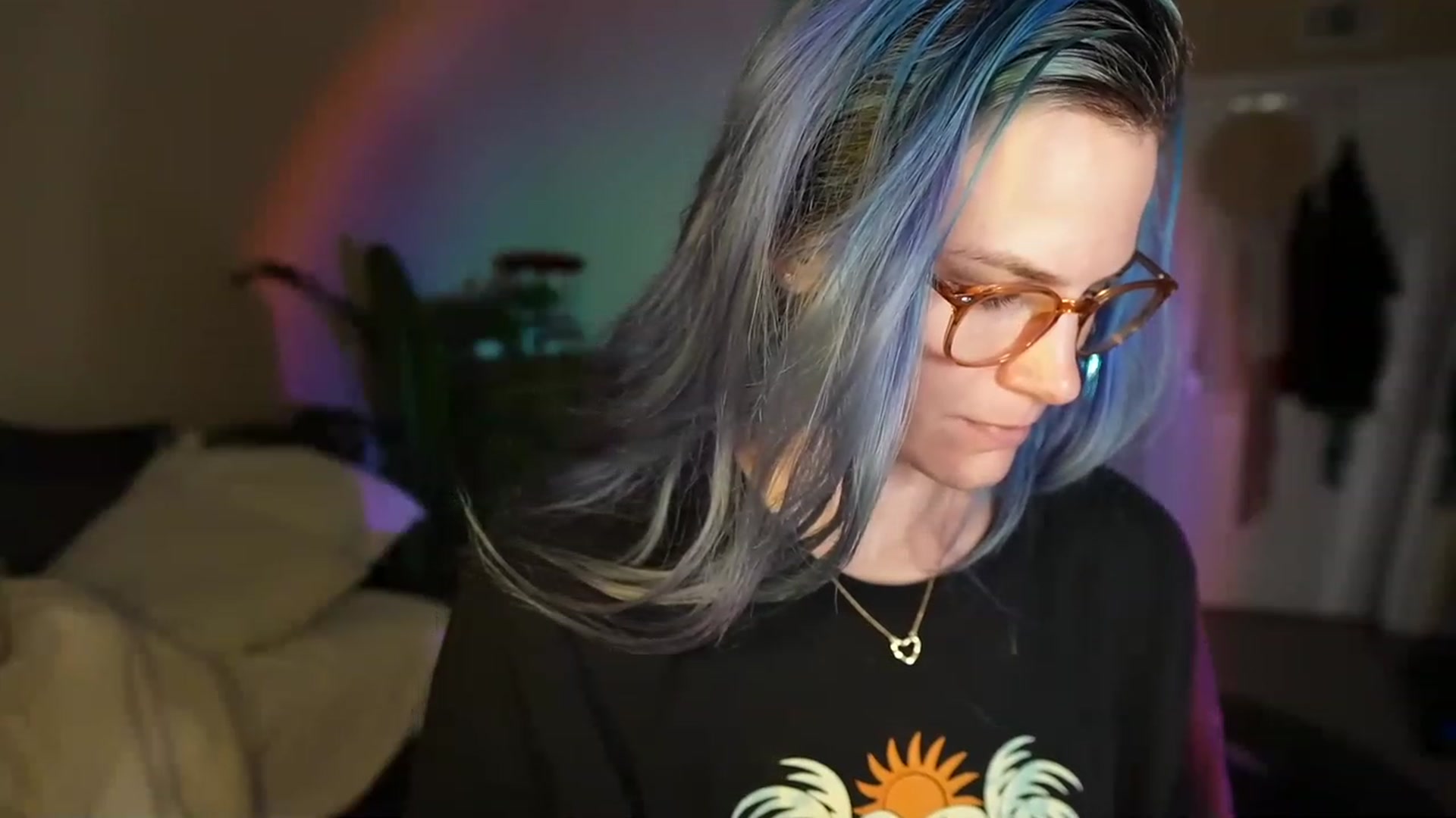 Gallery image thumbnail from Gia_Hill's myfreecams stream on, 04/22/2023, 01:06 image 17 of 20