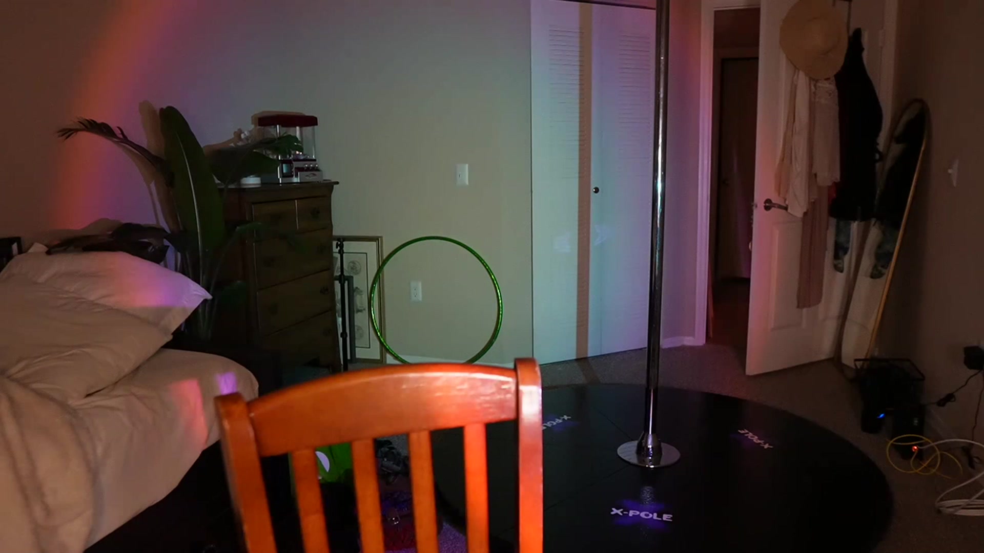 Gallery image thumbnail from Gia_Hill's myfreecams stream on, 04/22/2023, 01:29 image 19 of 20