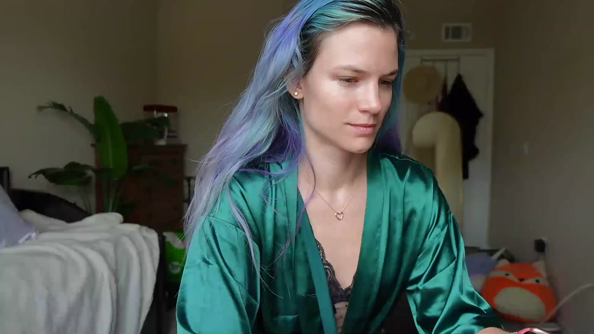 Gallery image thumbnail from Gia_Hill's myfreecams stream on, 04/22/2023, 16:59 image 3 of 20