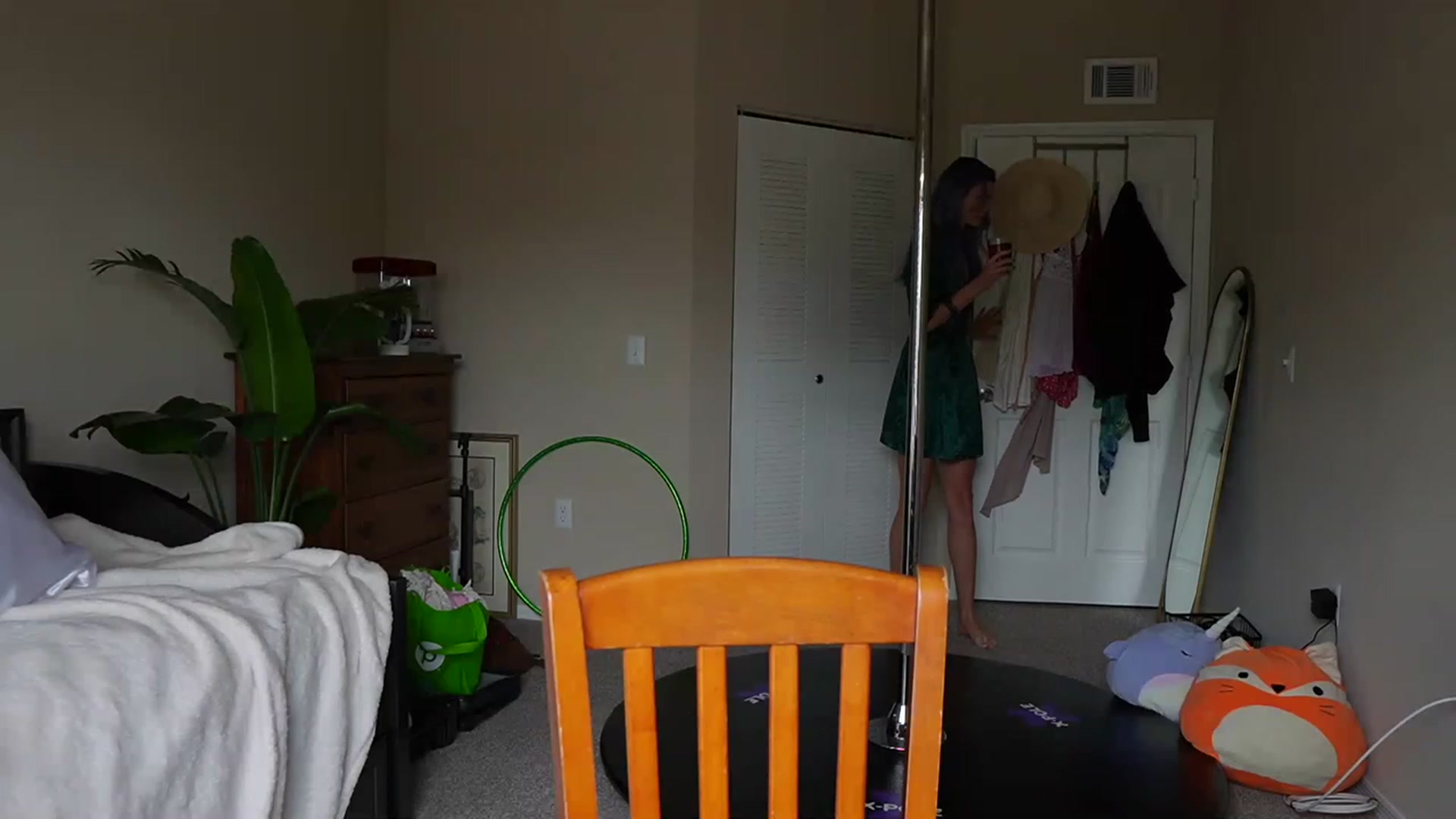 Gallery image thumbnail from Gia_Hill's myfreecams stream on, 04/22/2023, 16:59 image 14 of 20