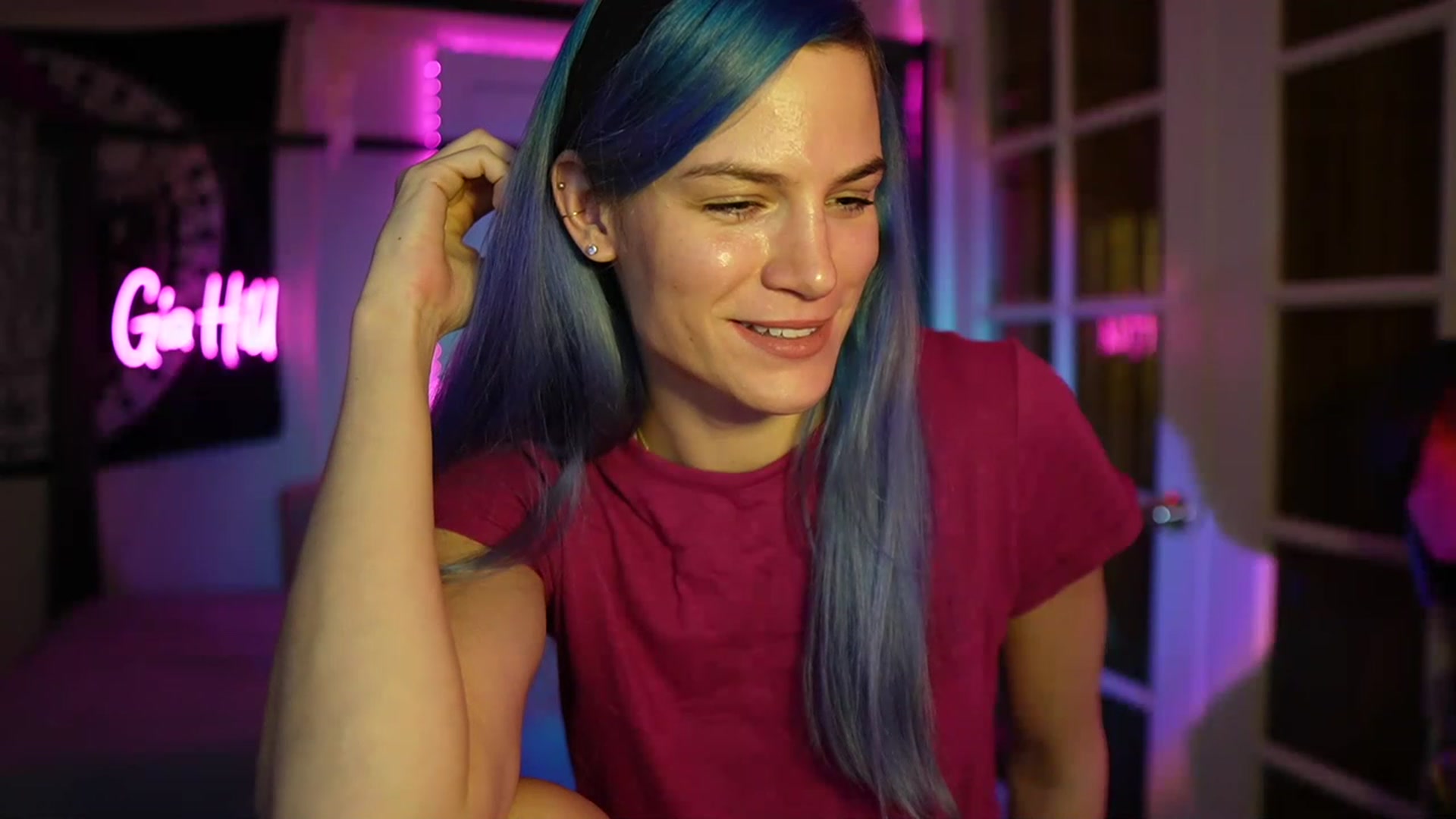 Gallery image thumbnail from Gia_Hill's myfreecams stream on, 04/24/2023, 23:37 image 5 of 20