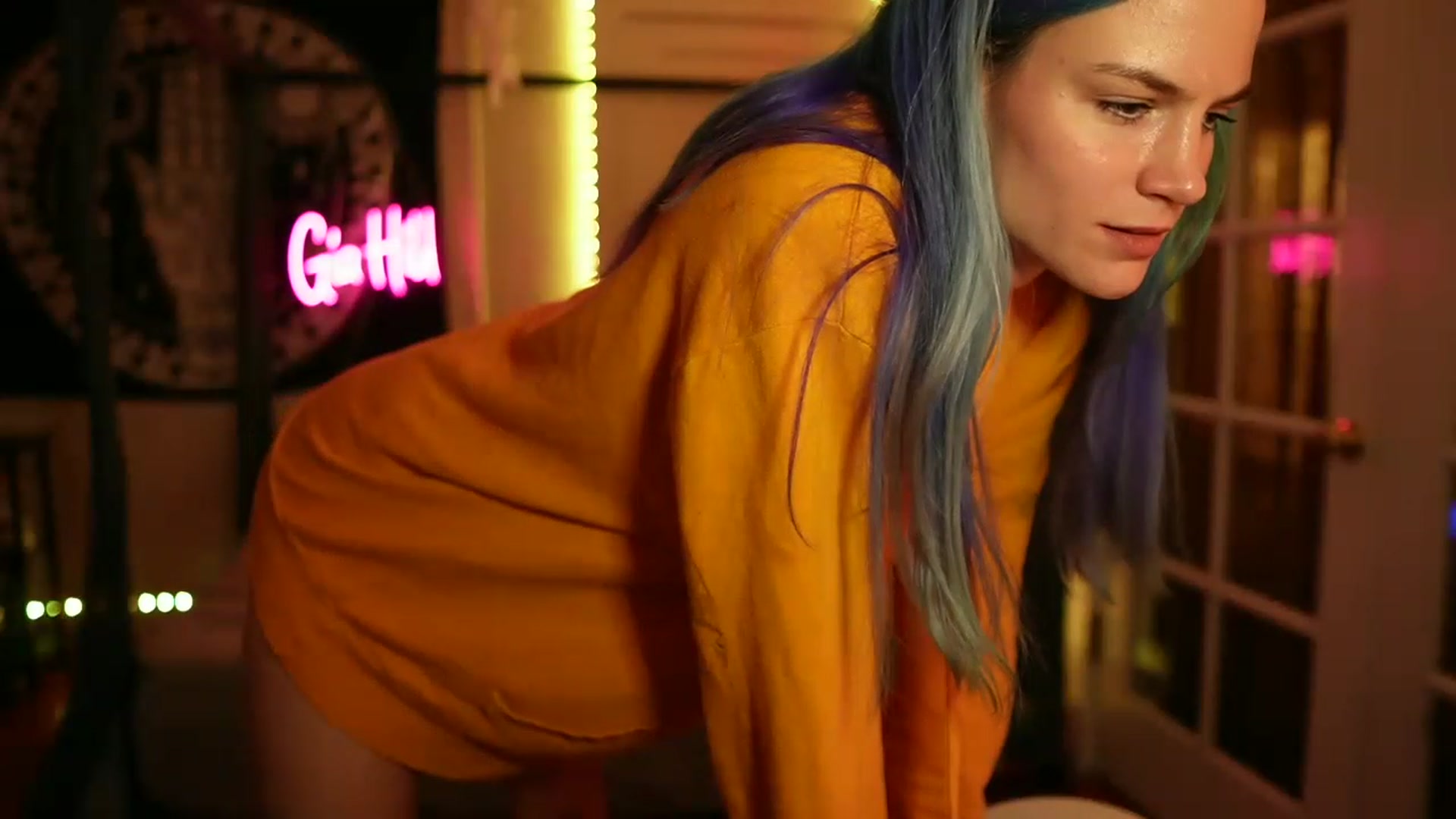 Gallery image thumbnail from Gia_Hill's myfreecams stream on, 04/27/2023, 24:53 image 12 of 20