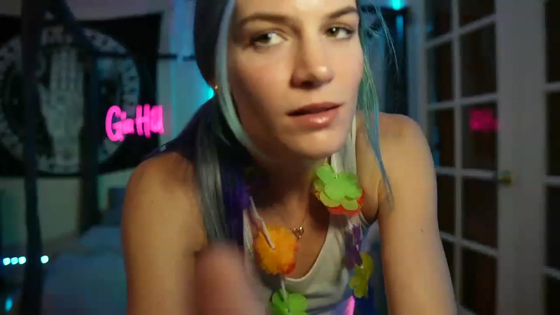 Gallery image thumbnail from Gia_Hill's myfreecams stream on, 04/28/2023, 24:46 image 14 of 20