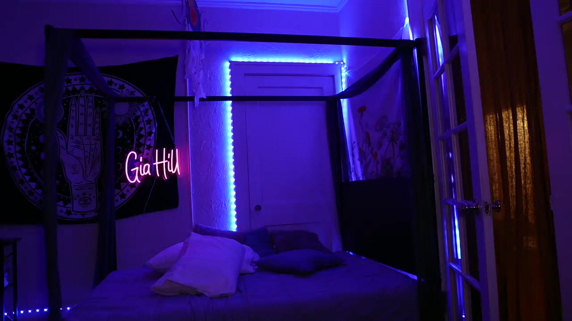 Gallery image thumbnail from Gia_Hill's myfreecams stream on, 04/29/2023, 04:52 image 16 of 20