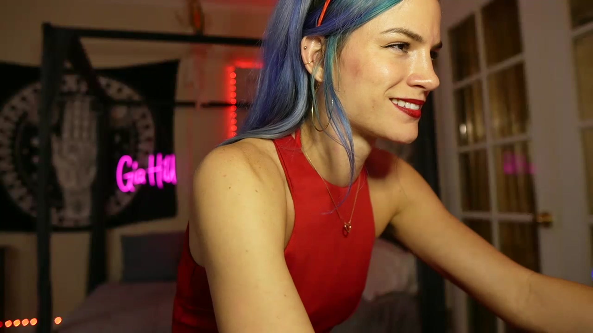 Gallery image thumbnail from Gia_Hill's myfreecams stream on, 04/30/2023, 02:45 image 18 of 20