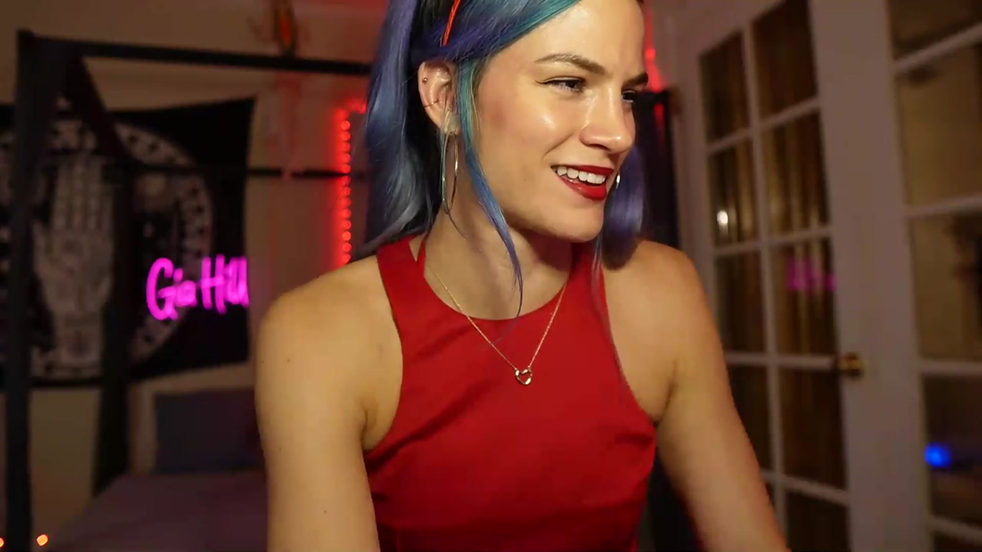 Gallery image thumbnail from Gia_Hill's myfreecams stream on, 04/30/2023, 02:45 image 12 of 20