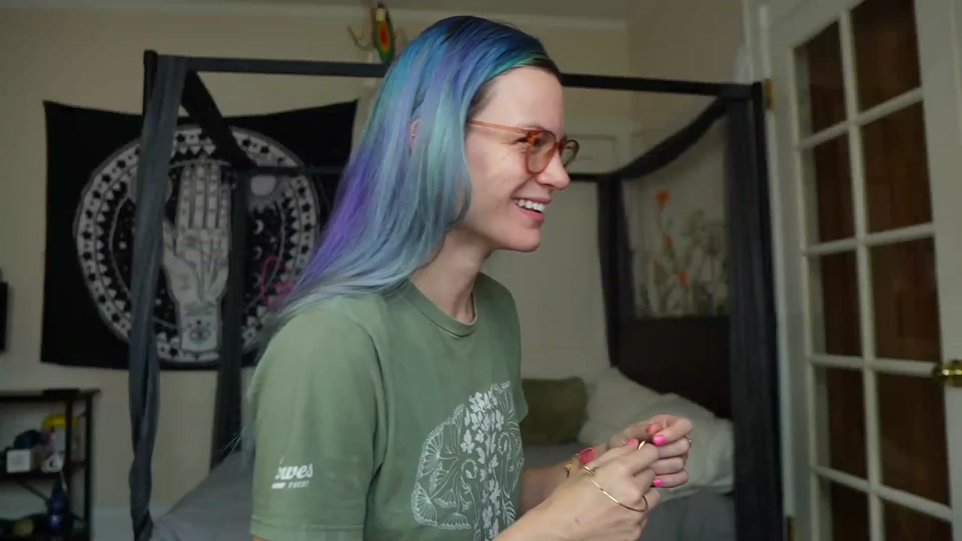 Gallery image thumbnail from Gia_Hill's myfreecams stream on, 04/30/2023, 17:21 image 10 of 20