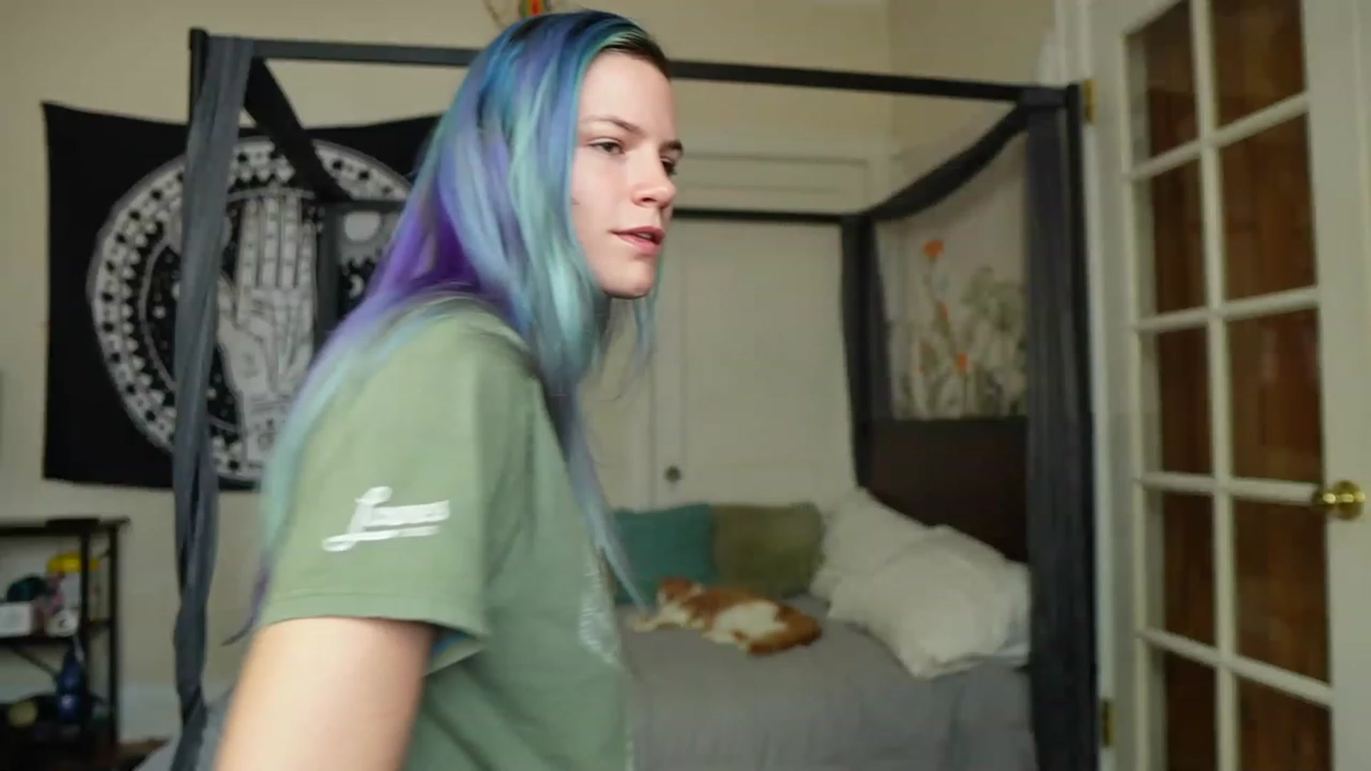 Gallery image thumbnail from Gia_Hill's myfreecams stream on, 04/30/2023, 17:50 image 3 of 20