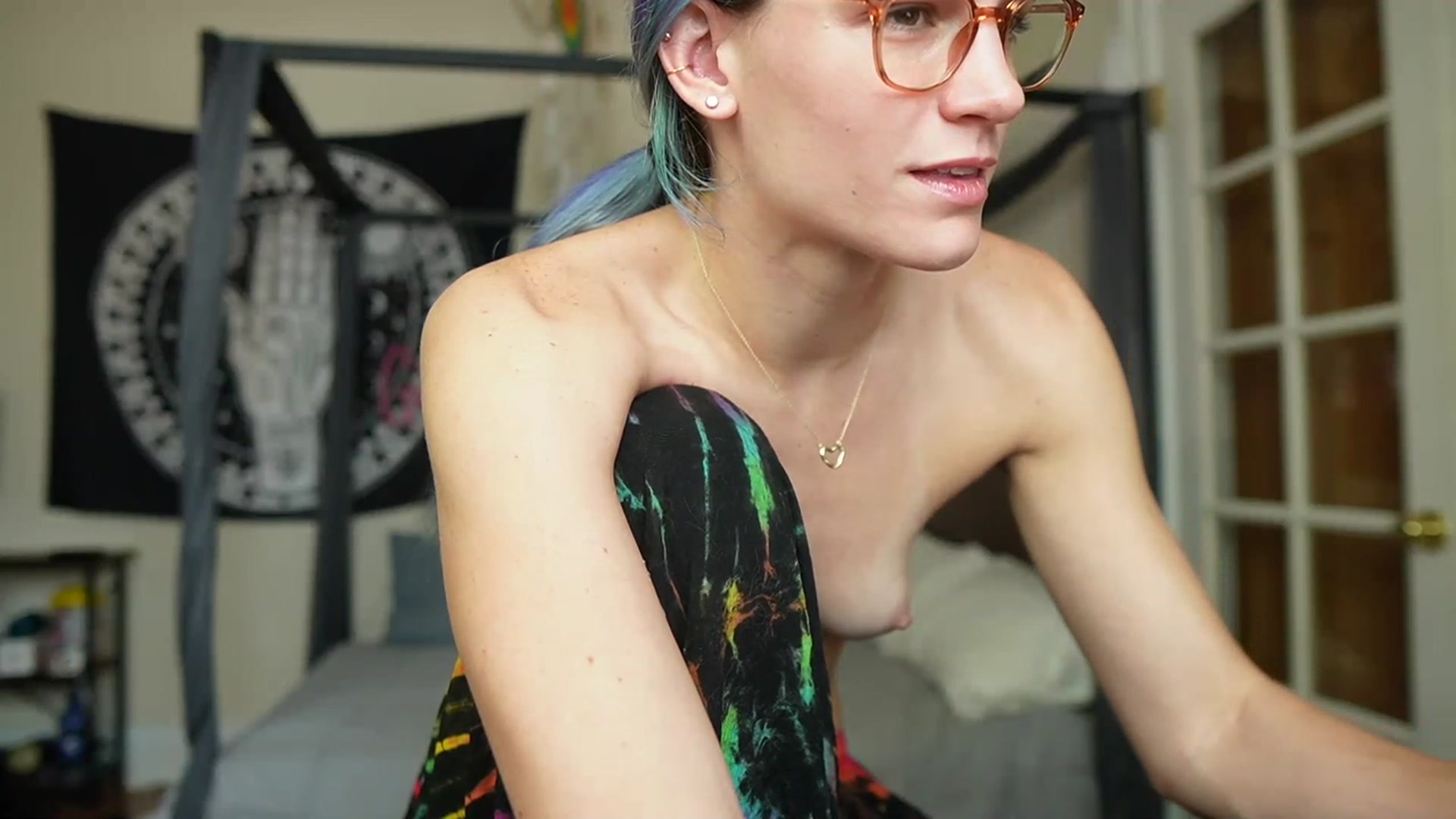 Gallery image thumbnail from Gia_Hill's myfreecams stream on, 04/30/2023, 19:49 image 12 of 20