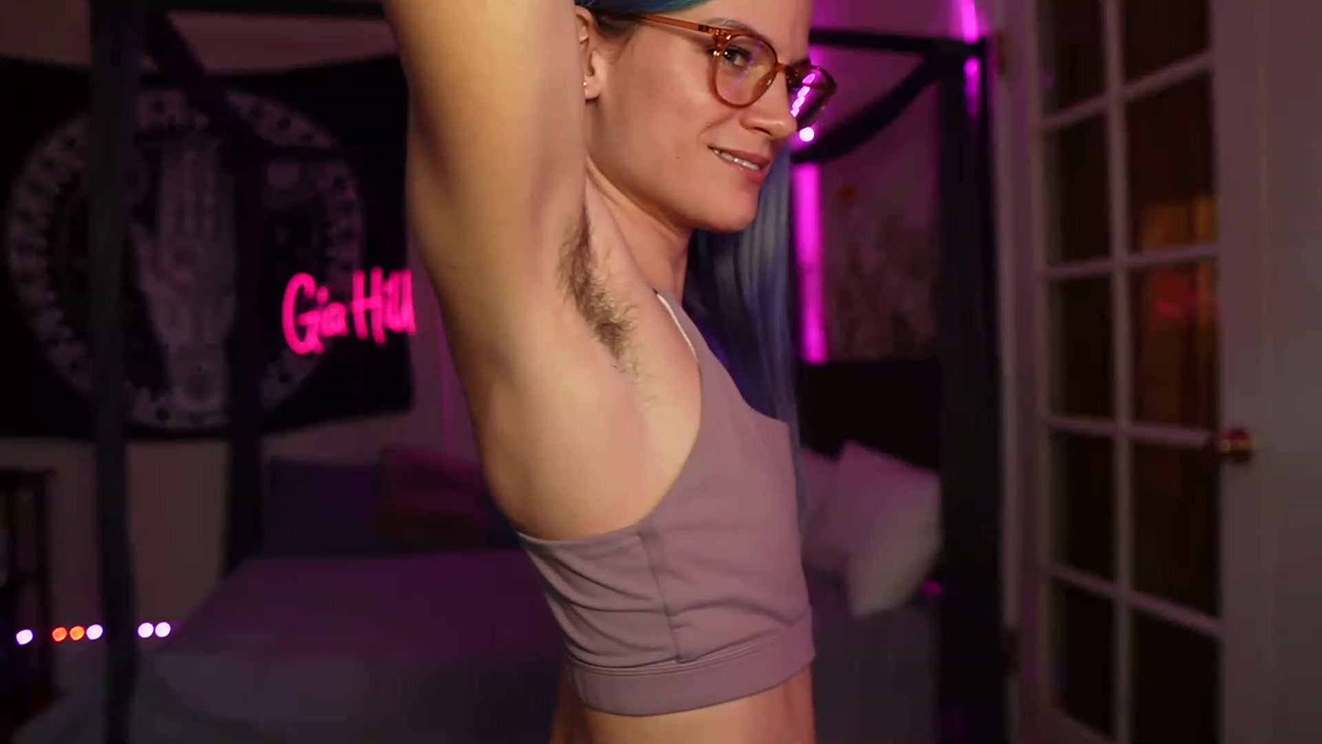 Gallery image thumbnail from Gia_Hill's myfreecams stream on, 05/03/2023, 24:57 image 9 of 20